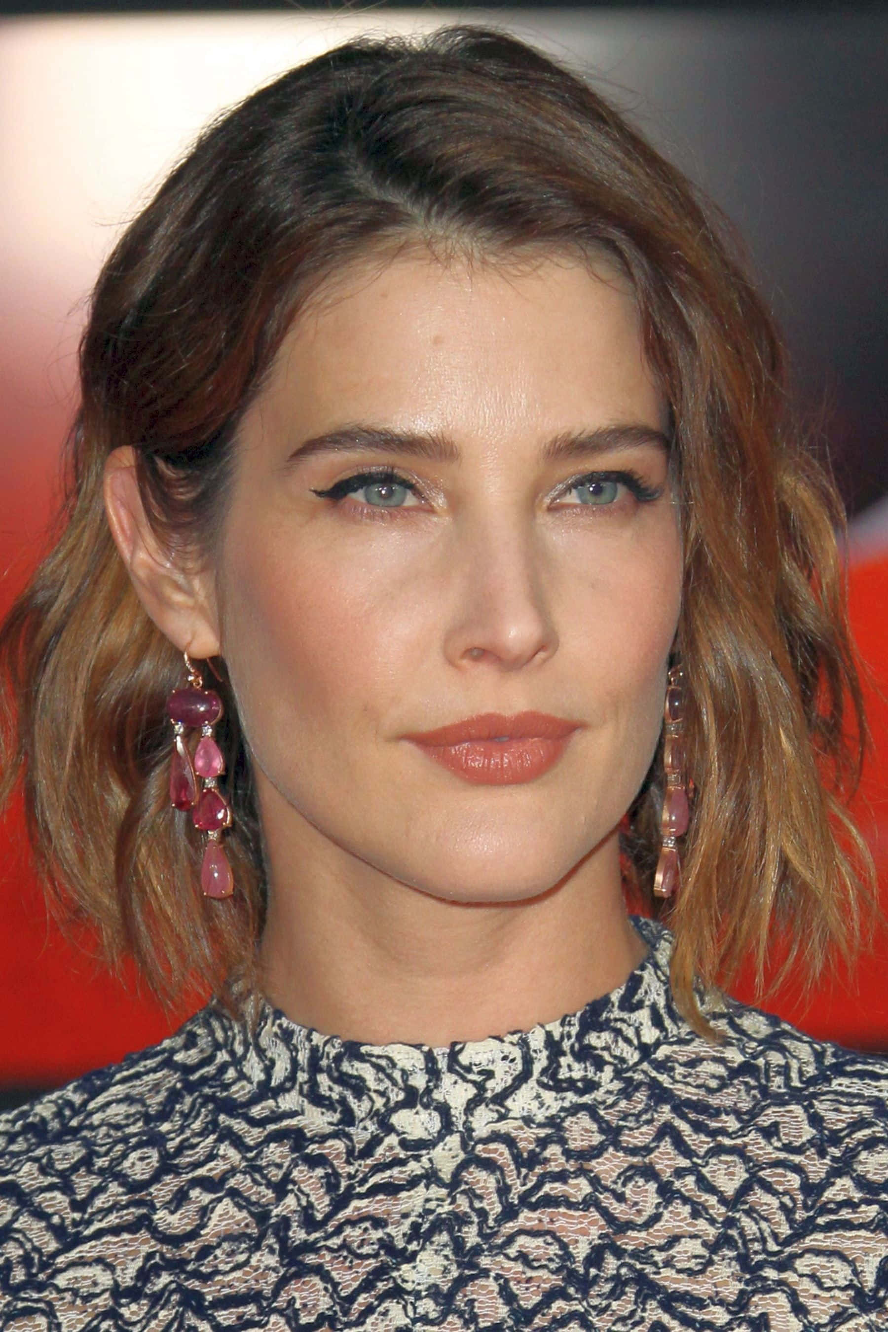 Cobie Smulders, wavy brown hair, striking blue eyes, 2K Phone Wallpaper