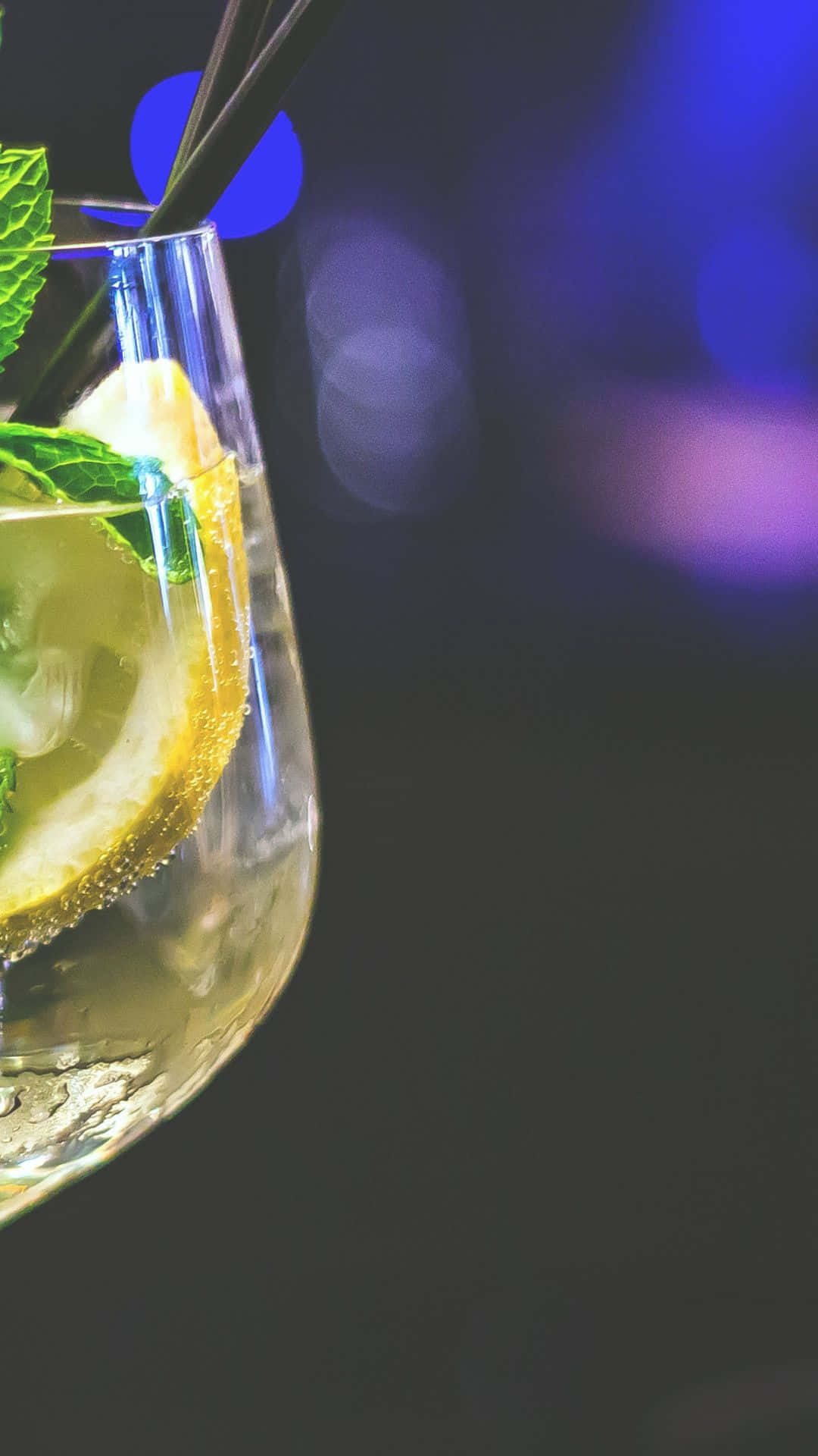 Gin Tonic Cocktail, lemon mint cocktail, glass with ice and straw, Full HD Phone Wallpaper