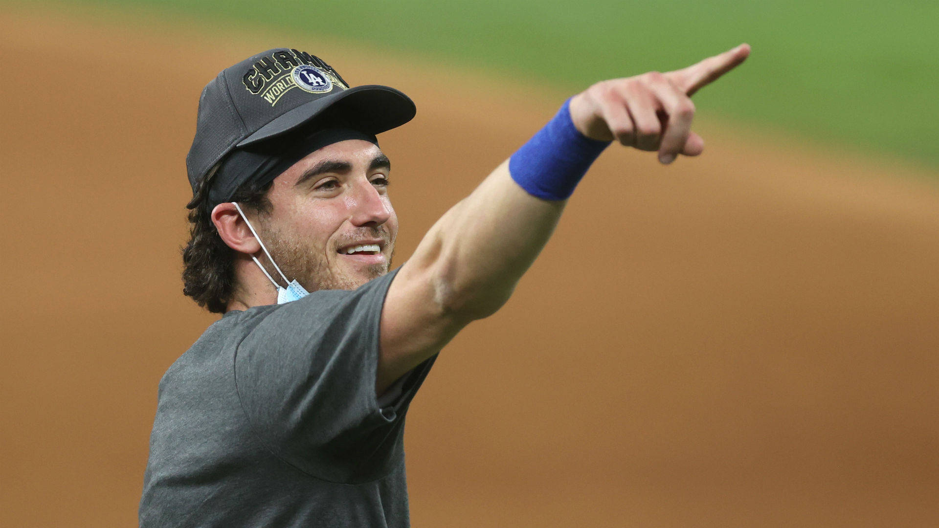 Cody Bellinger, cap, mask, Full HD Desktop Wallpaper