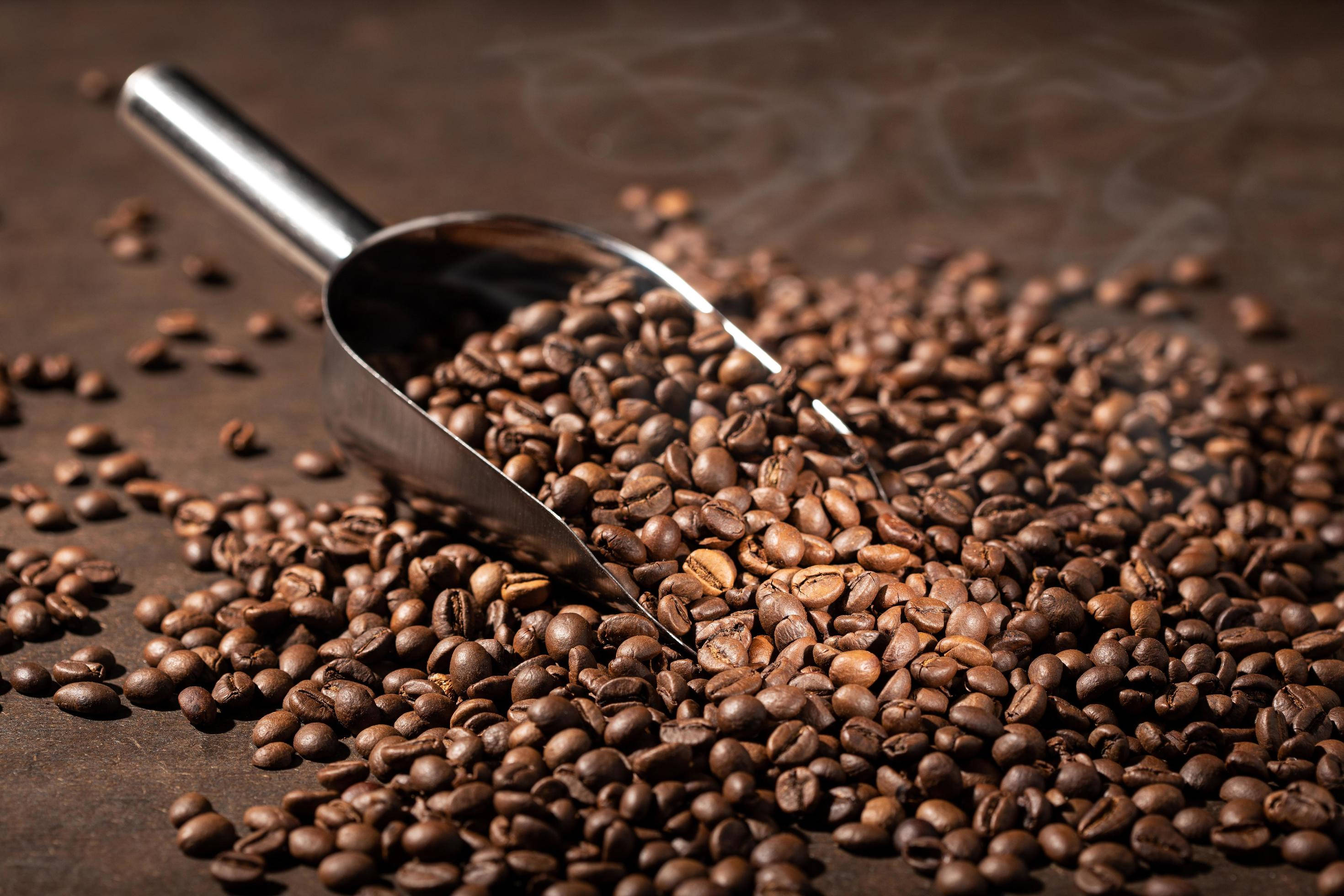 smoking hot coffee beans, metal scoop, rich brown coffee beans, 2K Desktop Wallpaper