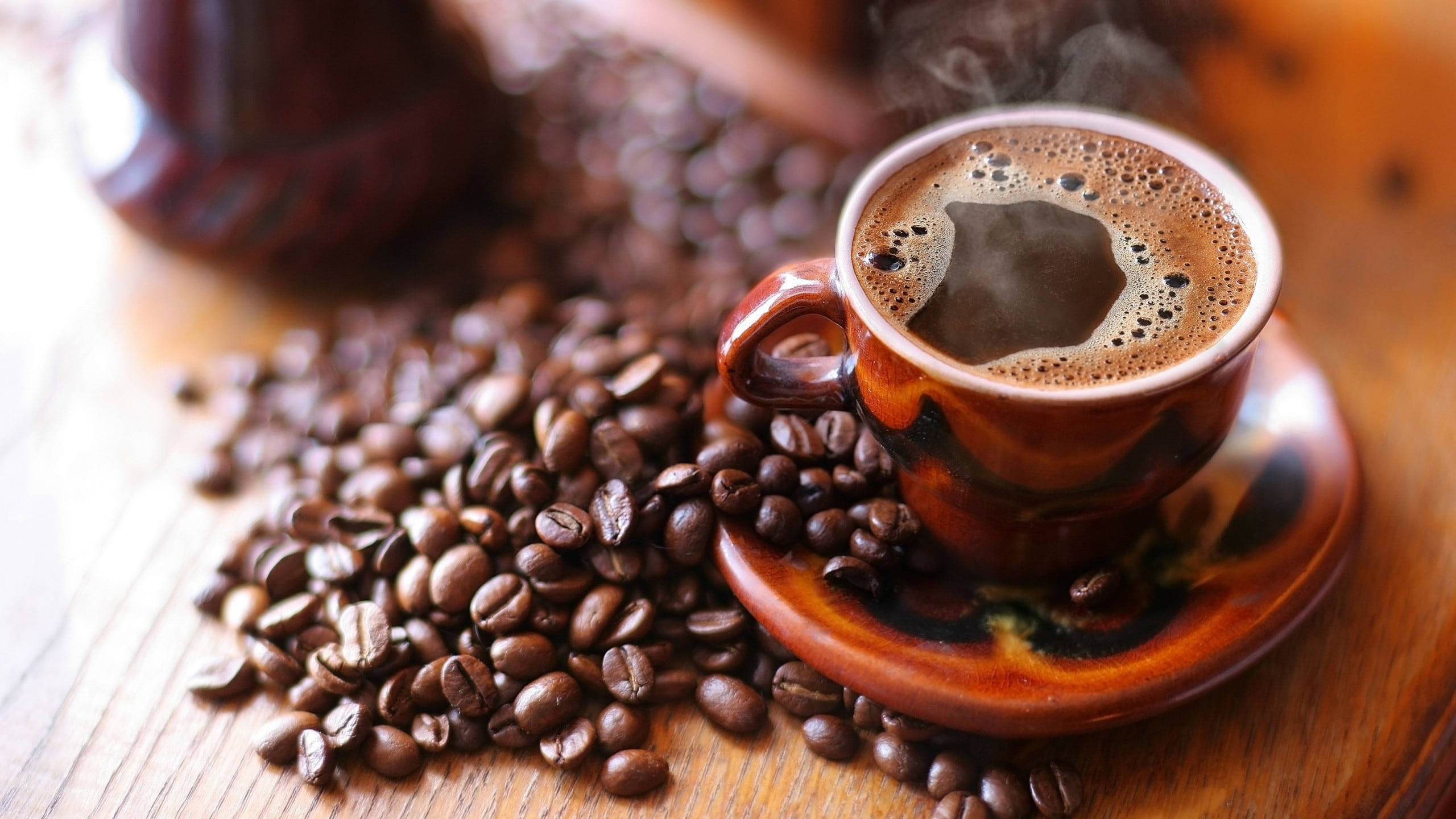 smoky hot coffee aesthetic, steaming cup of coffee, wooden table, 2K Desktop Wallpaper