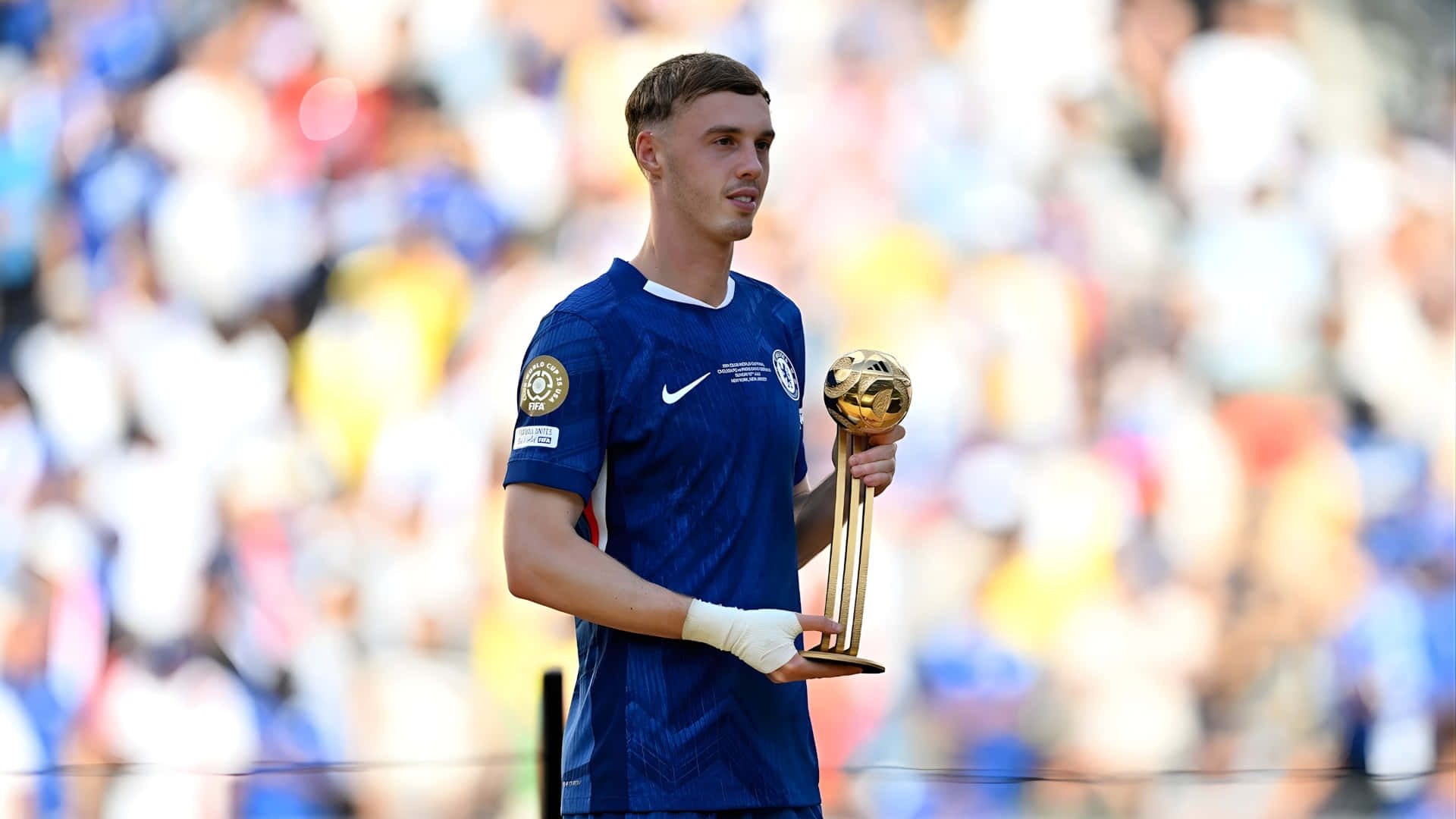 Cole Palmer, blue Chelsea jersey, golden trophy, Full HD Desktop Wallpaper
