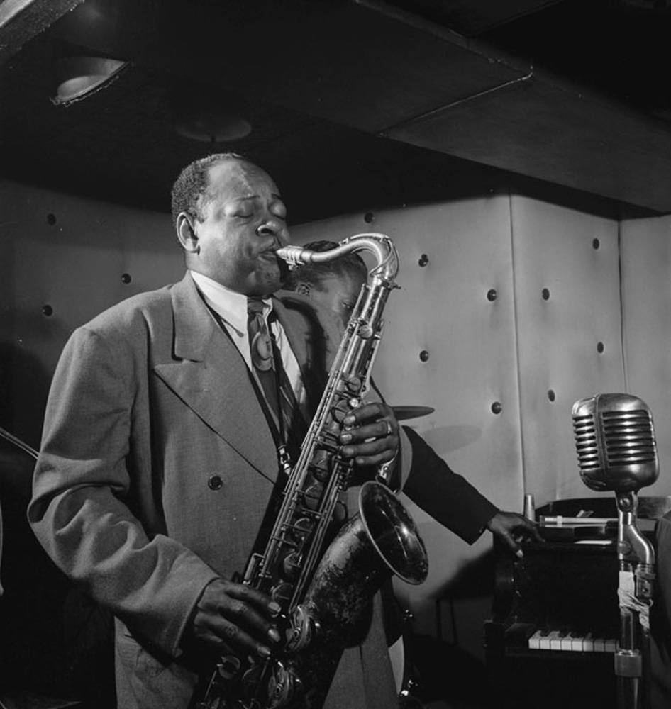 Coleman Hawkins, saxophonist, suit, SD Phone Wallpaper