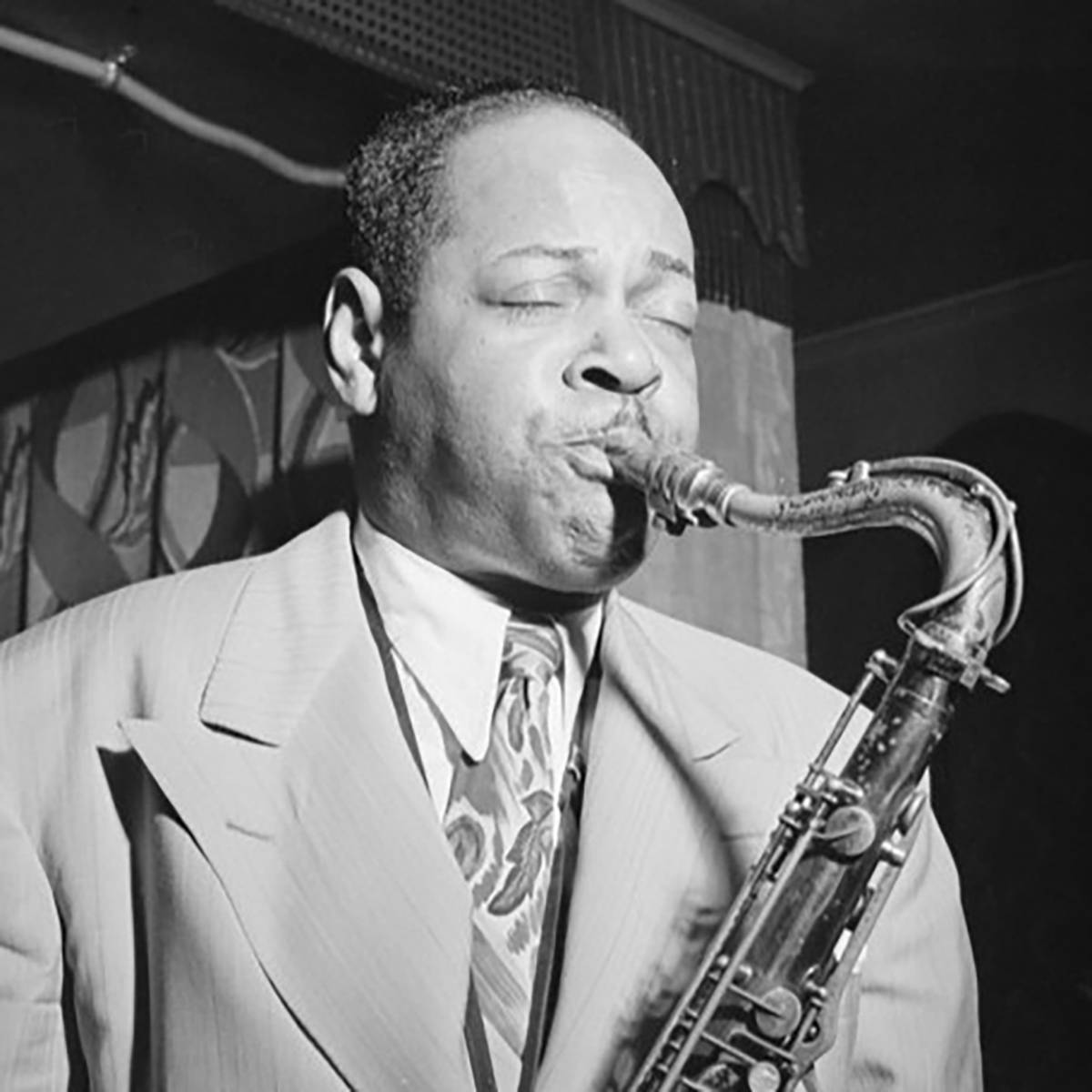 Coleman Hawkins, saxophone, dimly lit club, SD Desktop Wallpaper