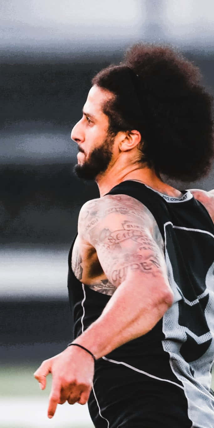 Colin Kaepernick, tattooed arm, afro, HD Phone Wallpaper