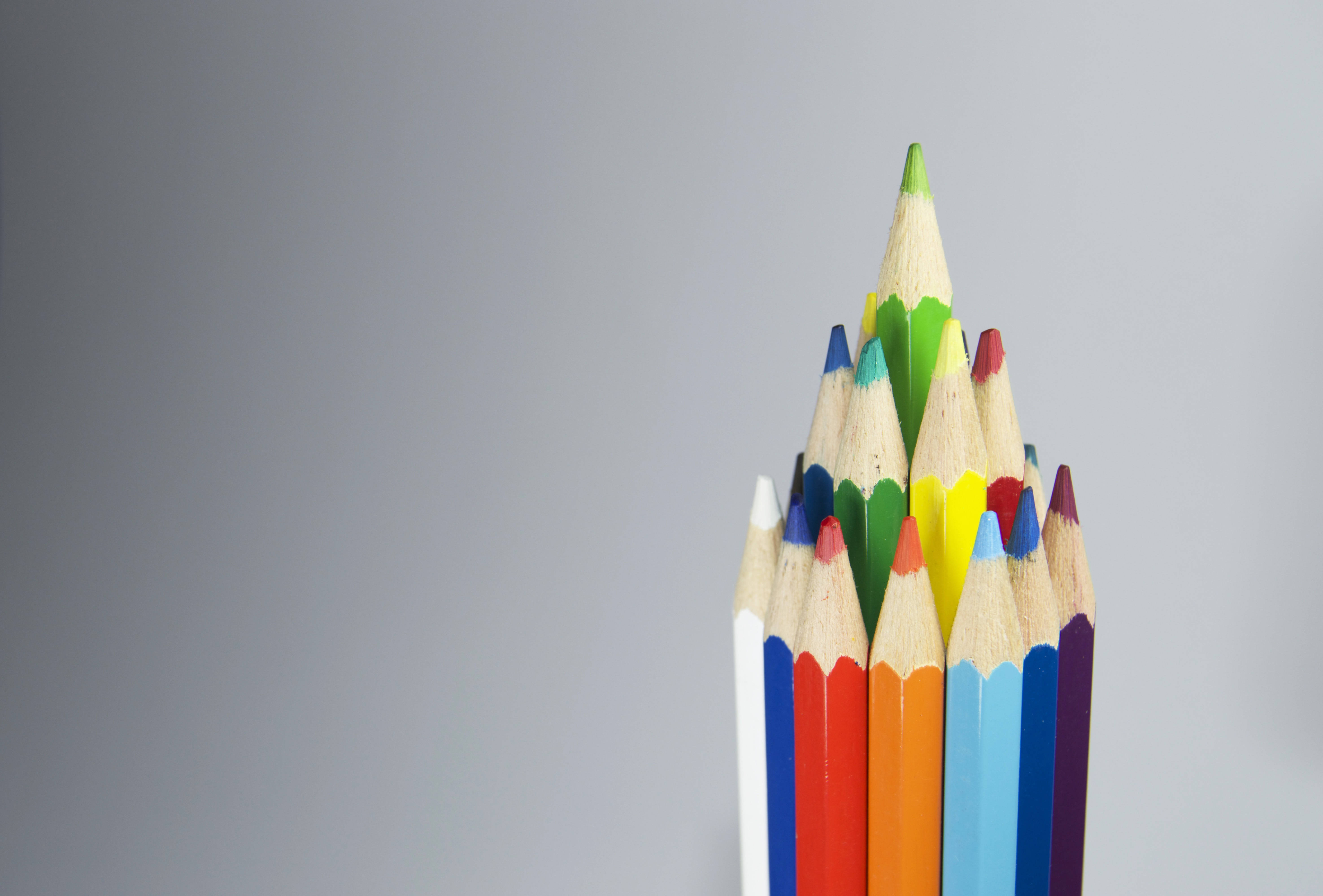 pyramid stack, color pencils, sharpened colored pencils, 5K Desktop Wallpaper