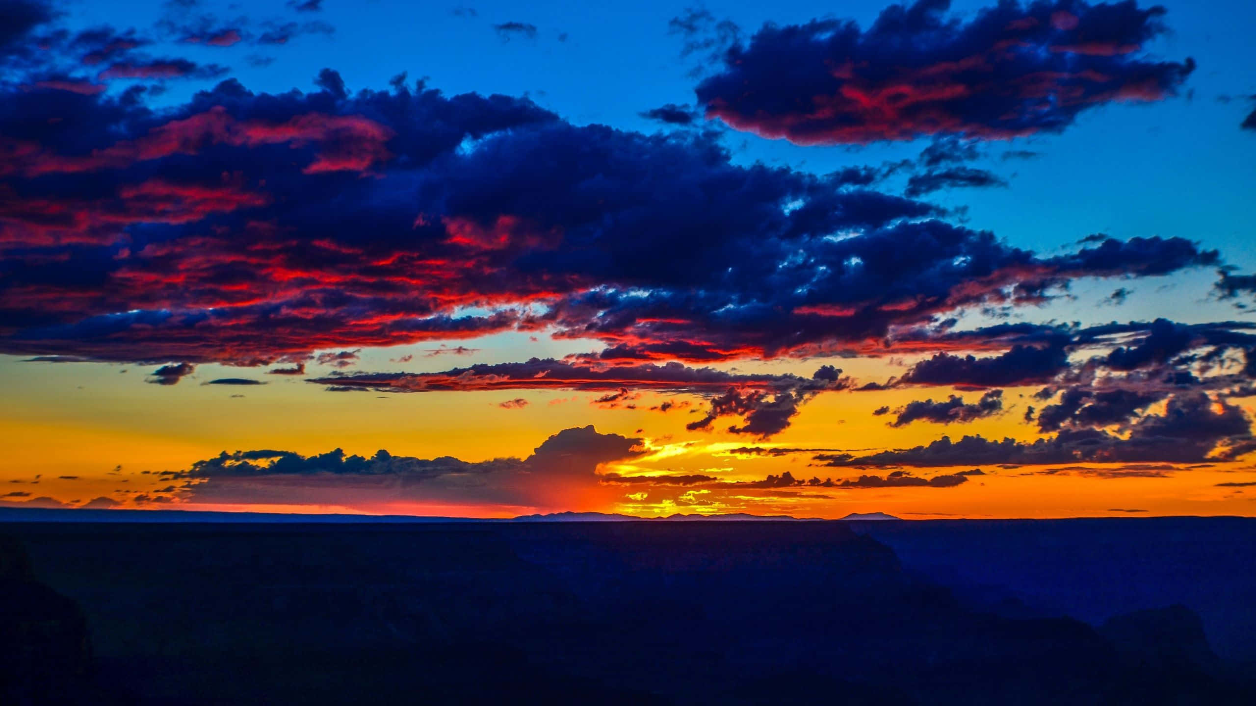 Colorful Sunset, sunset, fiery reds, 2K Desktop Wallpaper