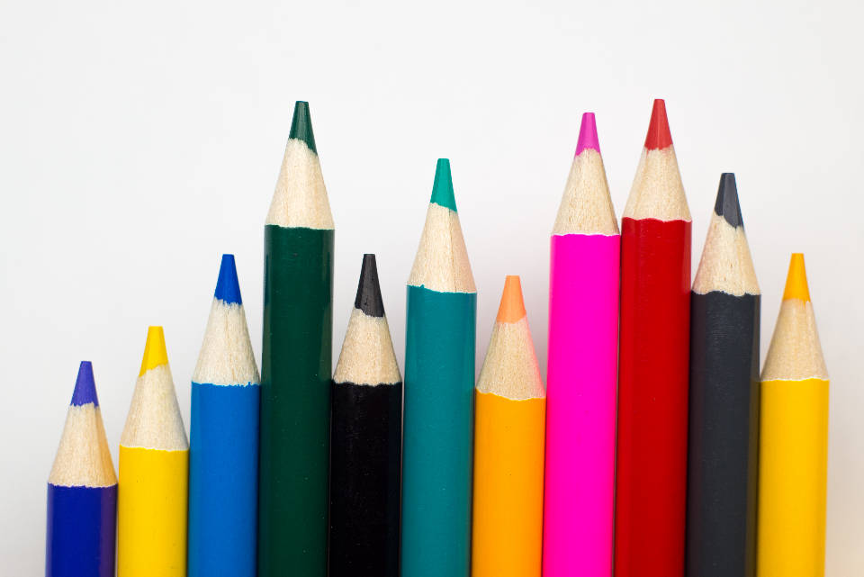 pastel colors, colored pencils, sharpened, SD Desktop Wallpaper