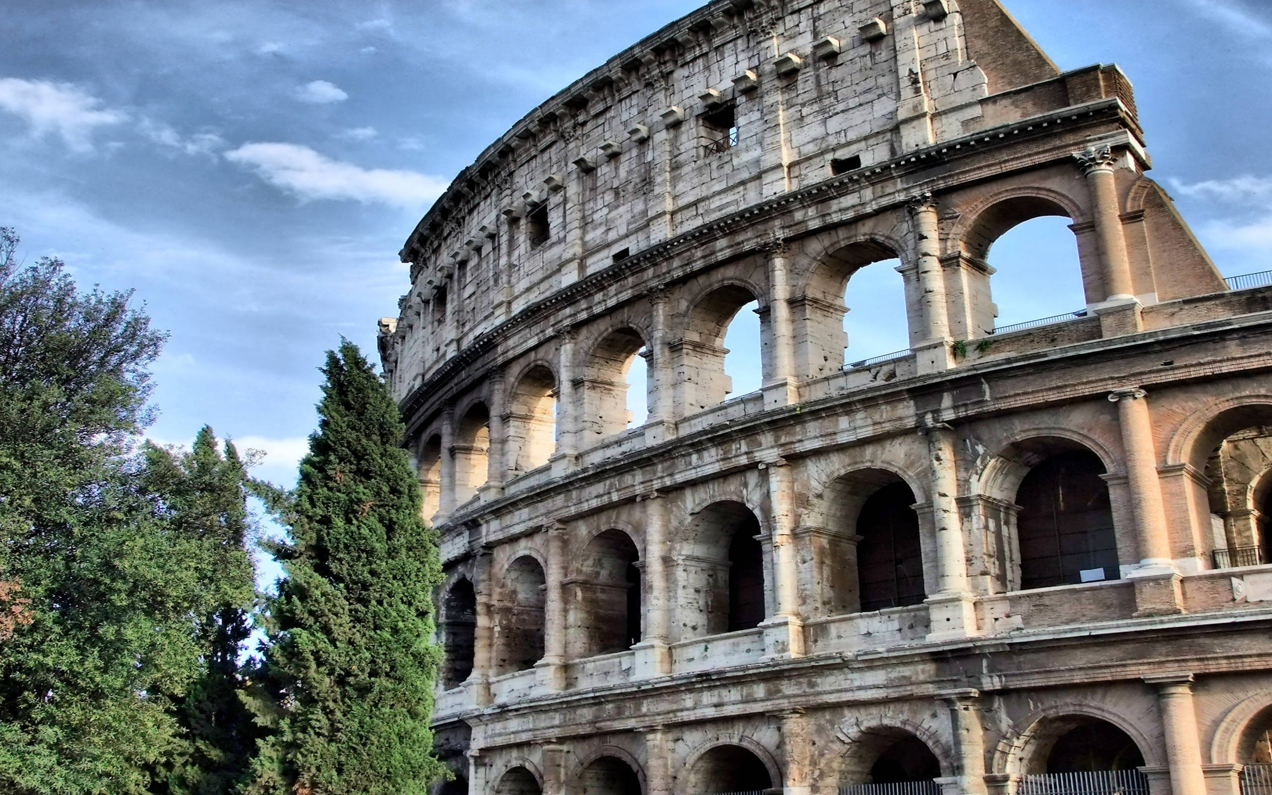 Colosseum, cloudy sky, partly cloudy sky, 2K Desktop Wallpaper