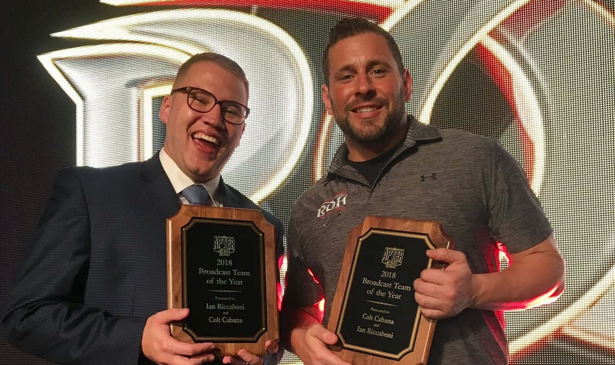 Colt Cabana, 2018 Broadcast Team of the Year, wooden plaques, SD Desktop Wallpaper