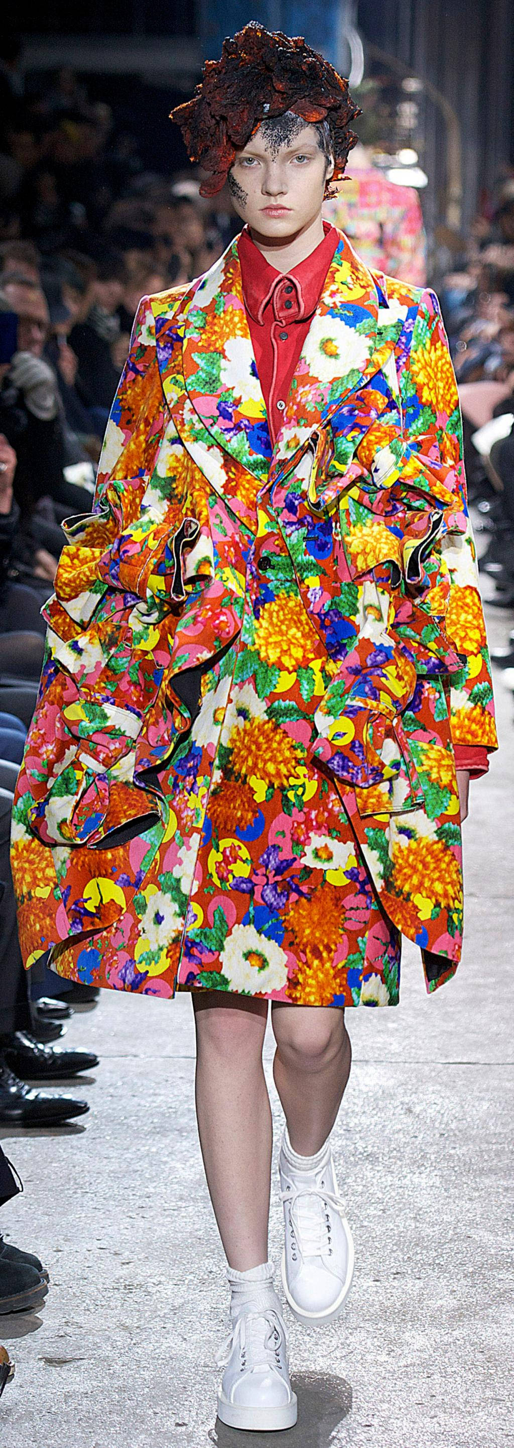 Comme Des Garçons, colorful floral outfit, oversized floral coat, 2K Phone Wallpaper