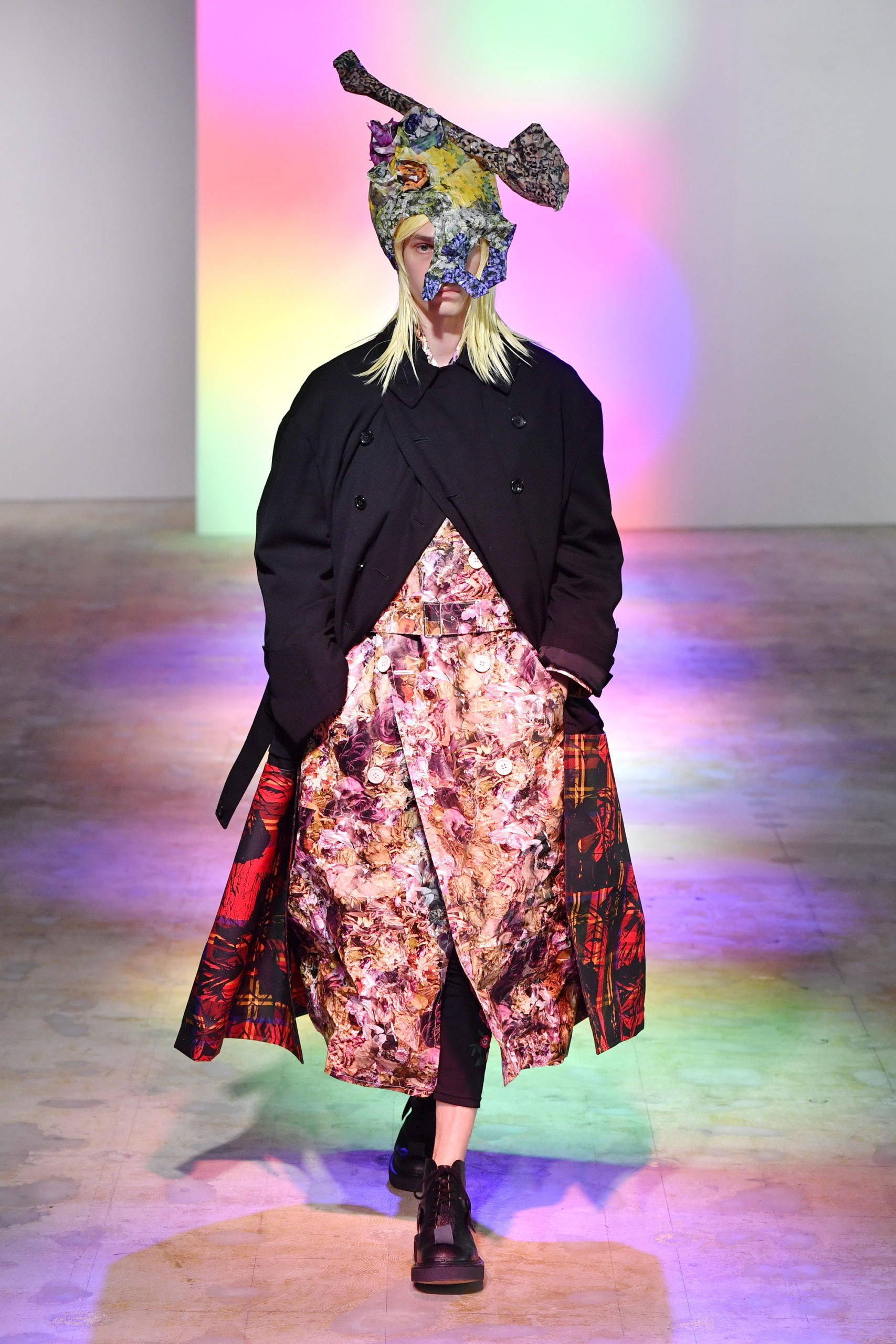 Comme Des Garçons, floral dress, coat, 2K Phone Wallpaper