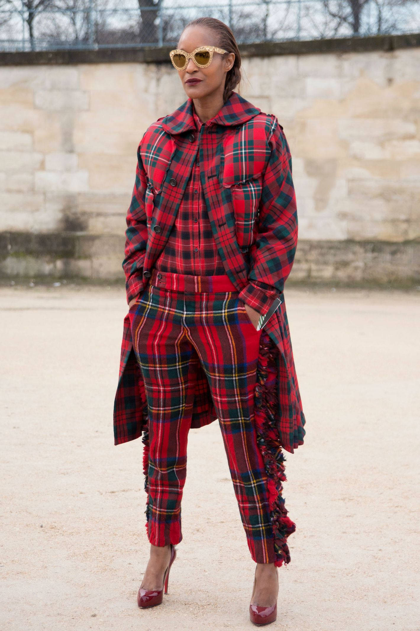 Comme Des Garçons, red plaid coat, red plaid pants, Full HD Phone Wallpaper