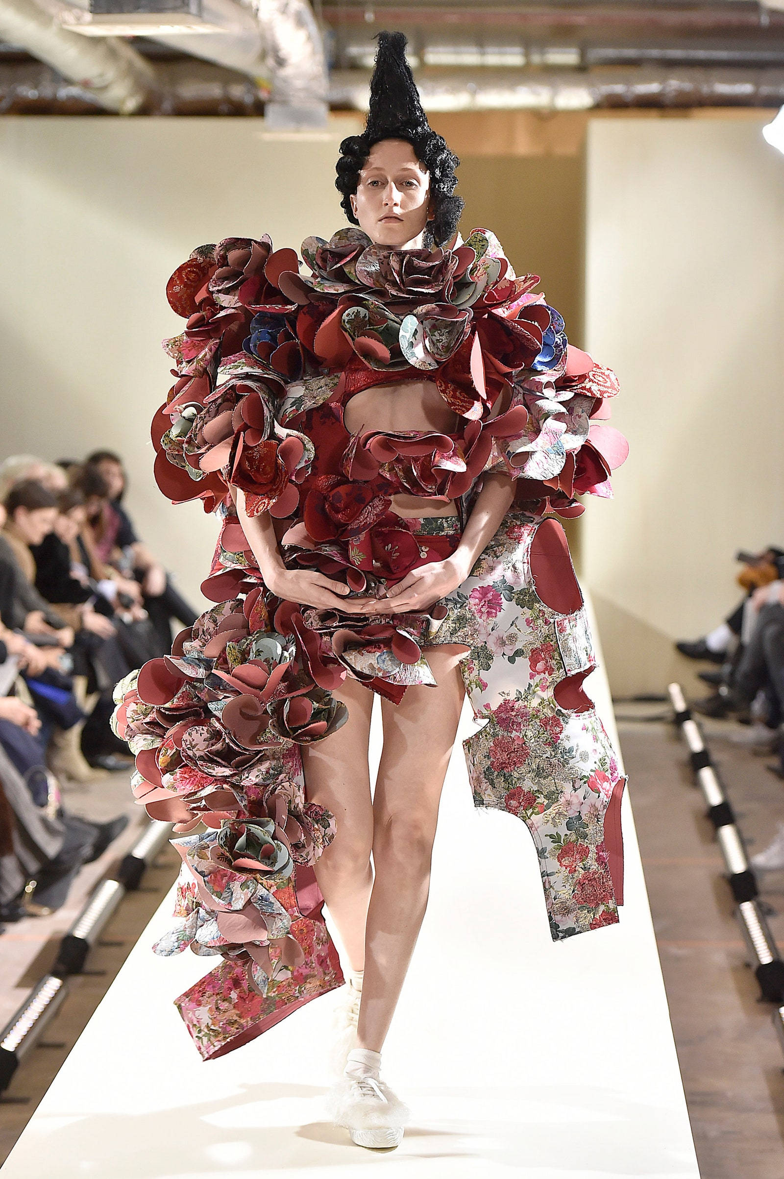 Comme Des Garçons, floral avant-garde dress, layered red floral fabric, Full HD Phone Wallpaper