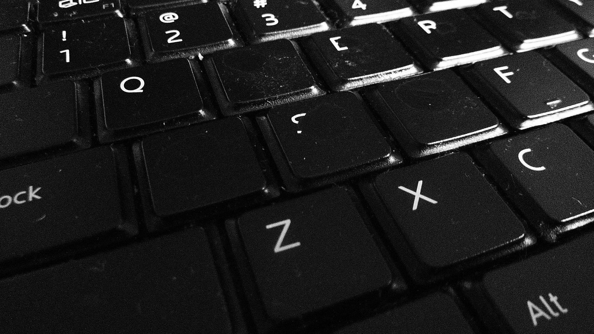 black keyboard, white lettering, dramatic lighting, Full HD Desktop Wallpaper