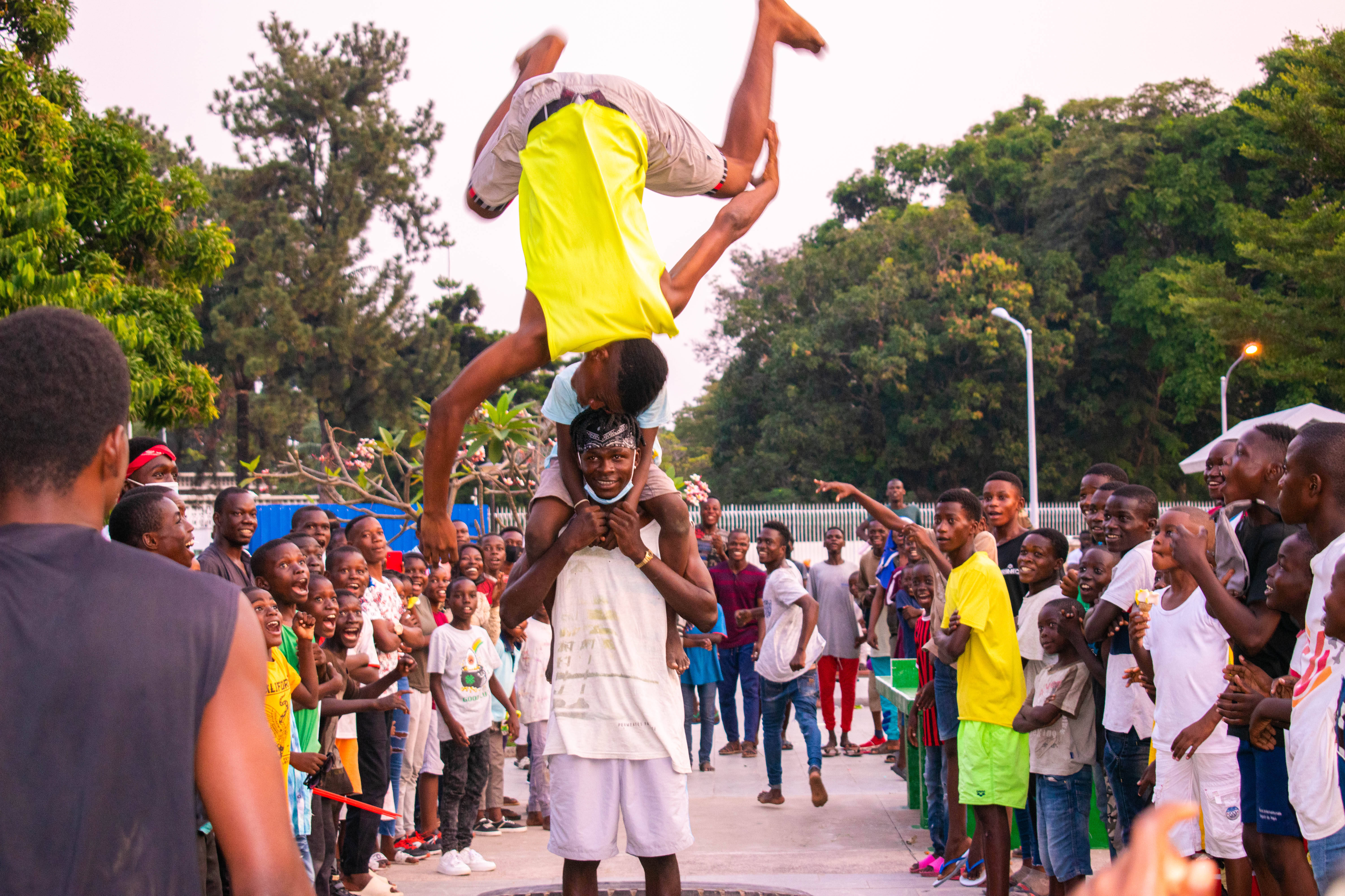 Congo, young man, bright yellow shirt, 5K Desktop Wallpaper