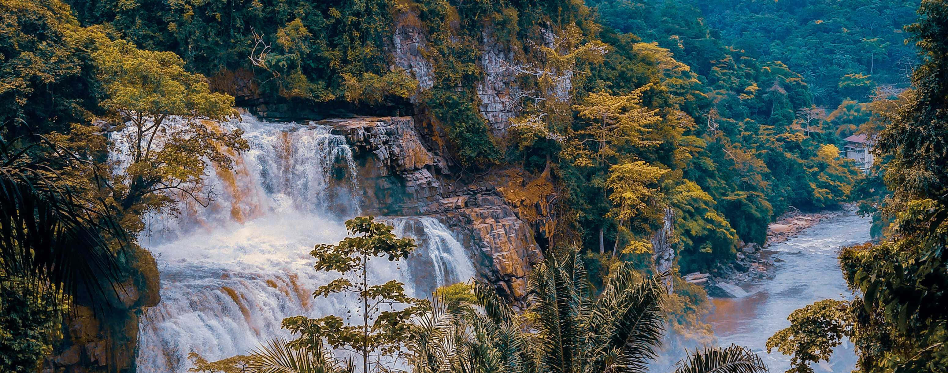 D R Congo, lush waterfall, multi-tiered waterfall, 2K Desktop Wallpaper