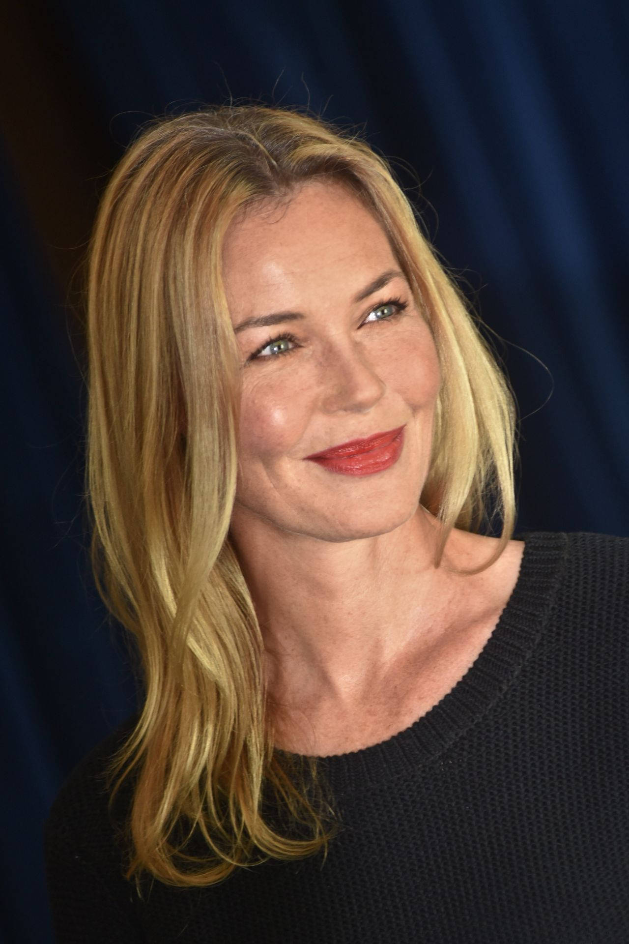 Connie Nielsen, red lipstick, blonde hair, Full HD Phone Wallpaper