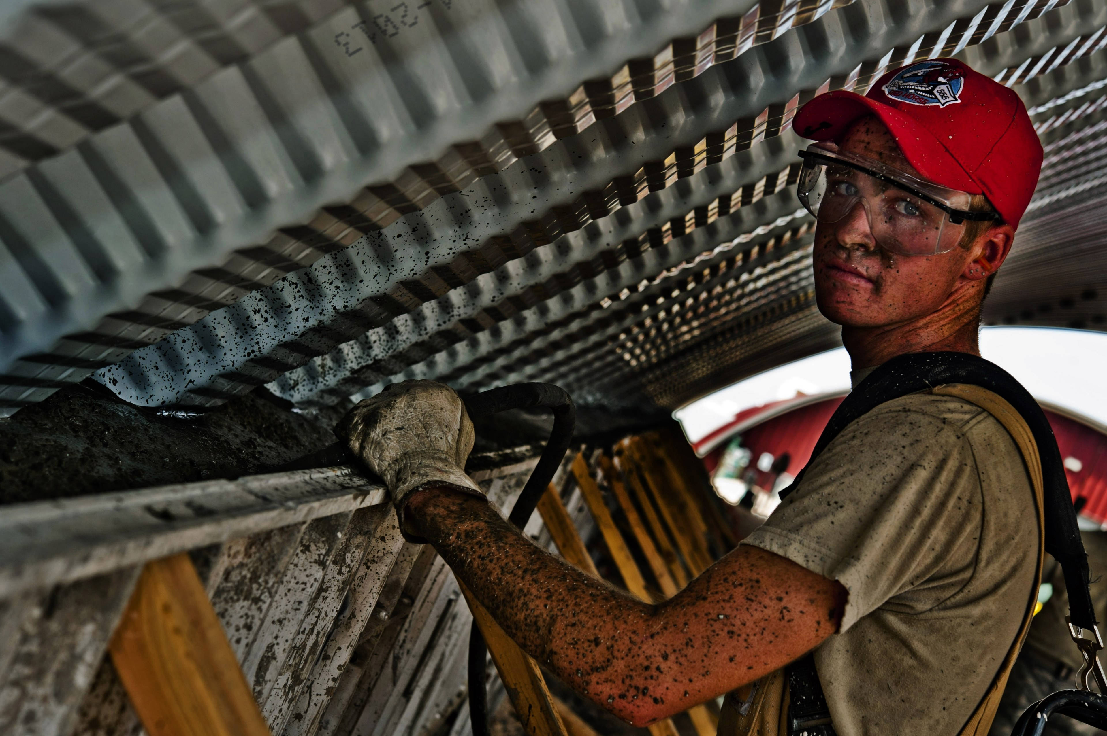 construction worker, red cap, safety glasses, 4K Desktop Wallpaper