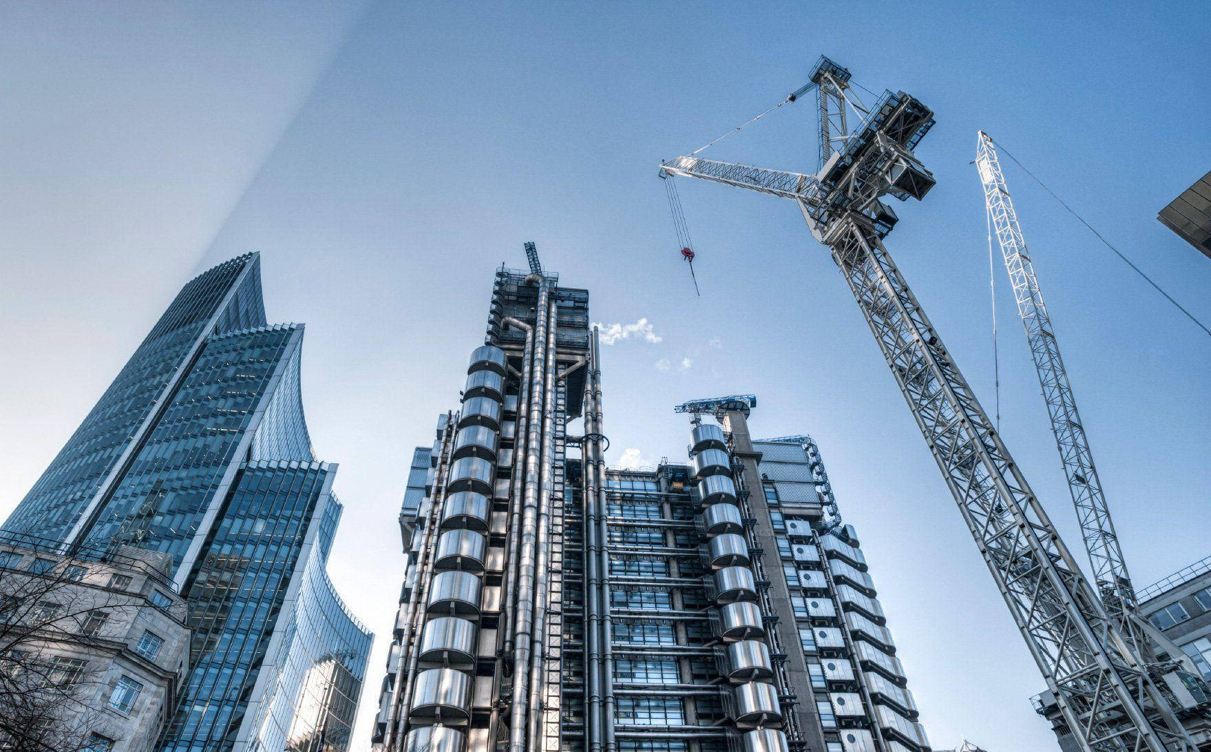 skyscrapers, construction cranes, urban skyline, HD Desktop Wallpaper
