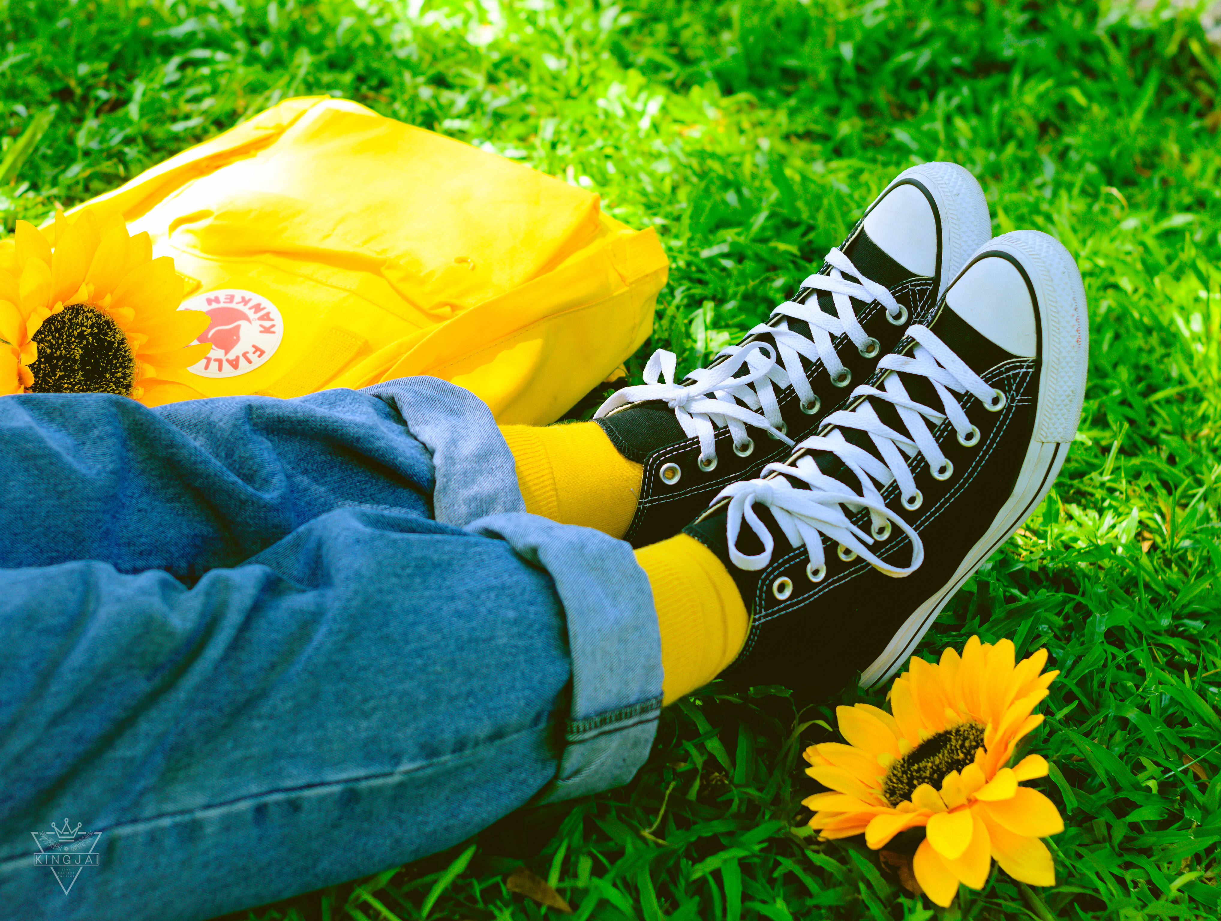 Black Converse, yellow socks, vibrant green grass, 4K Desktop Wallpaper