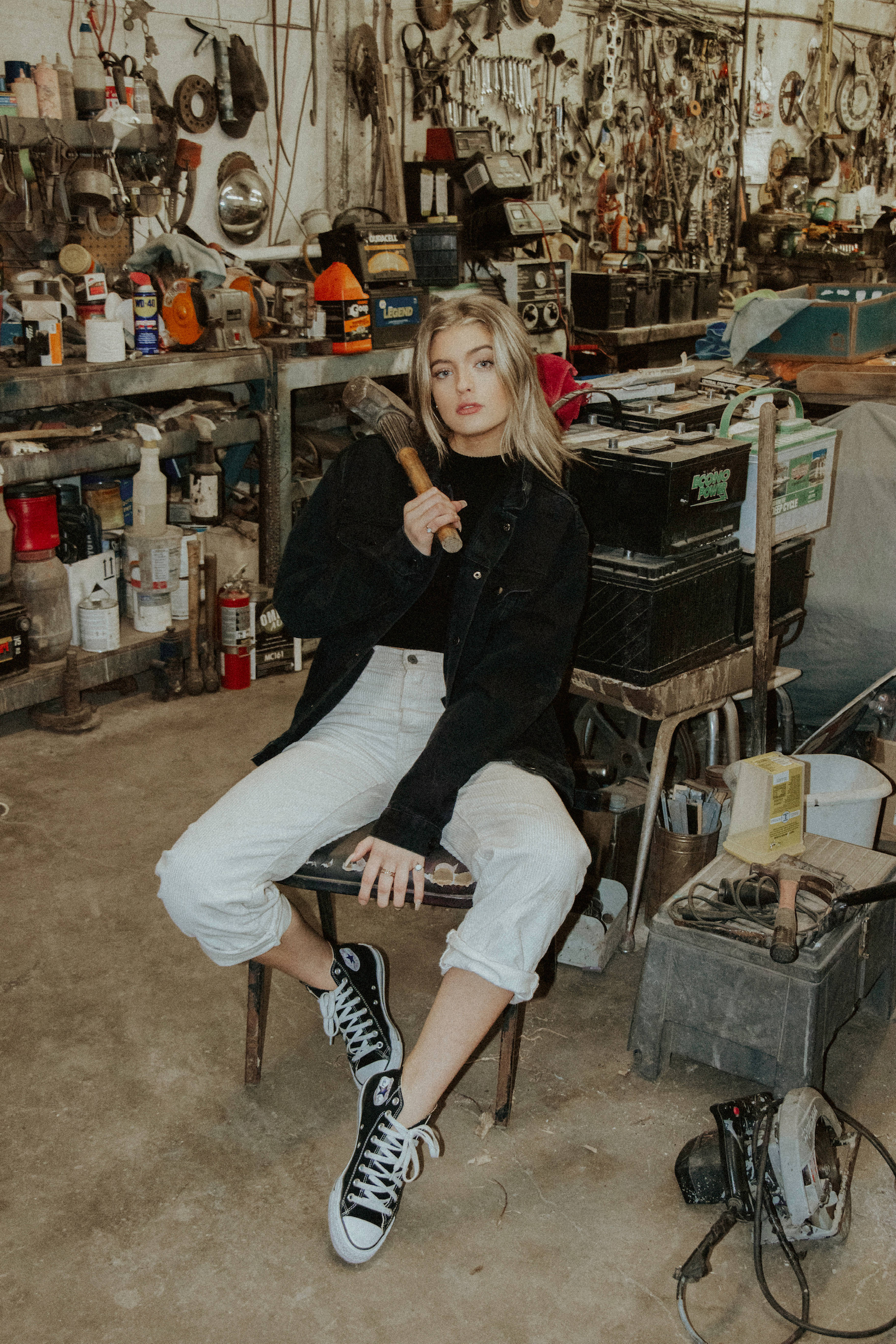 black Converse, blonde woman, black jacket, 5K Phone Wallpaper