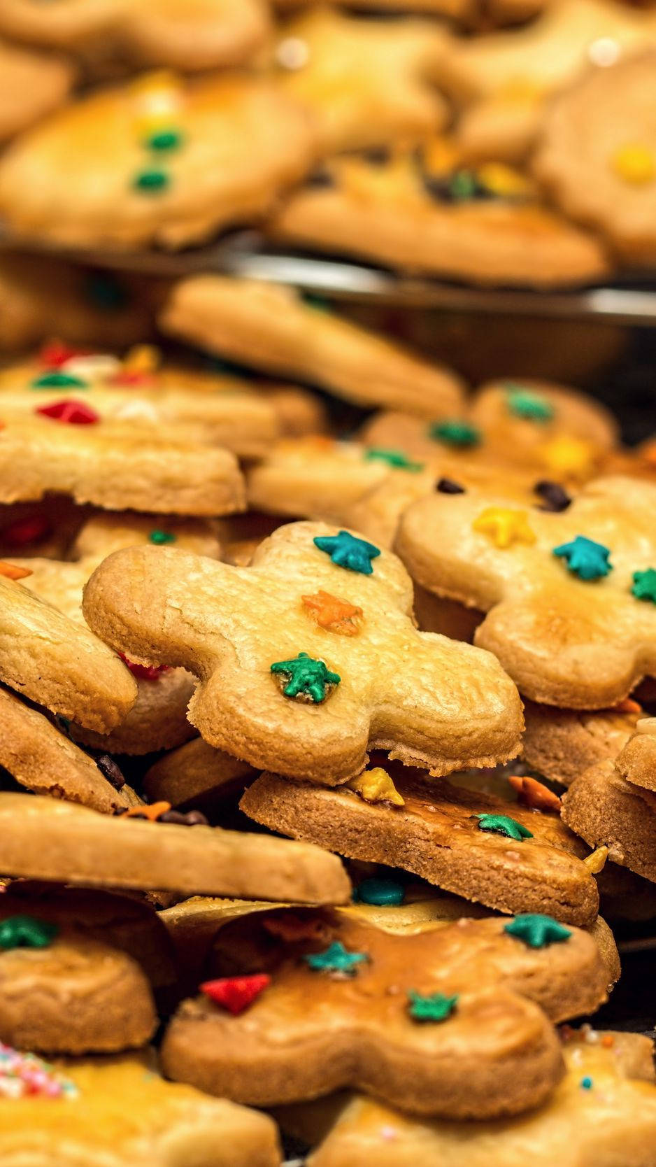 Star Cookie iPhone, golden-brown, star-shaped, HD Phone Wallpaper