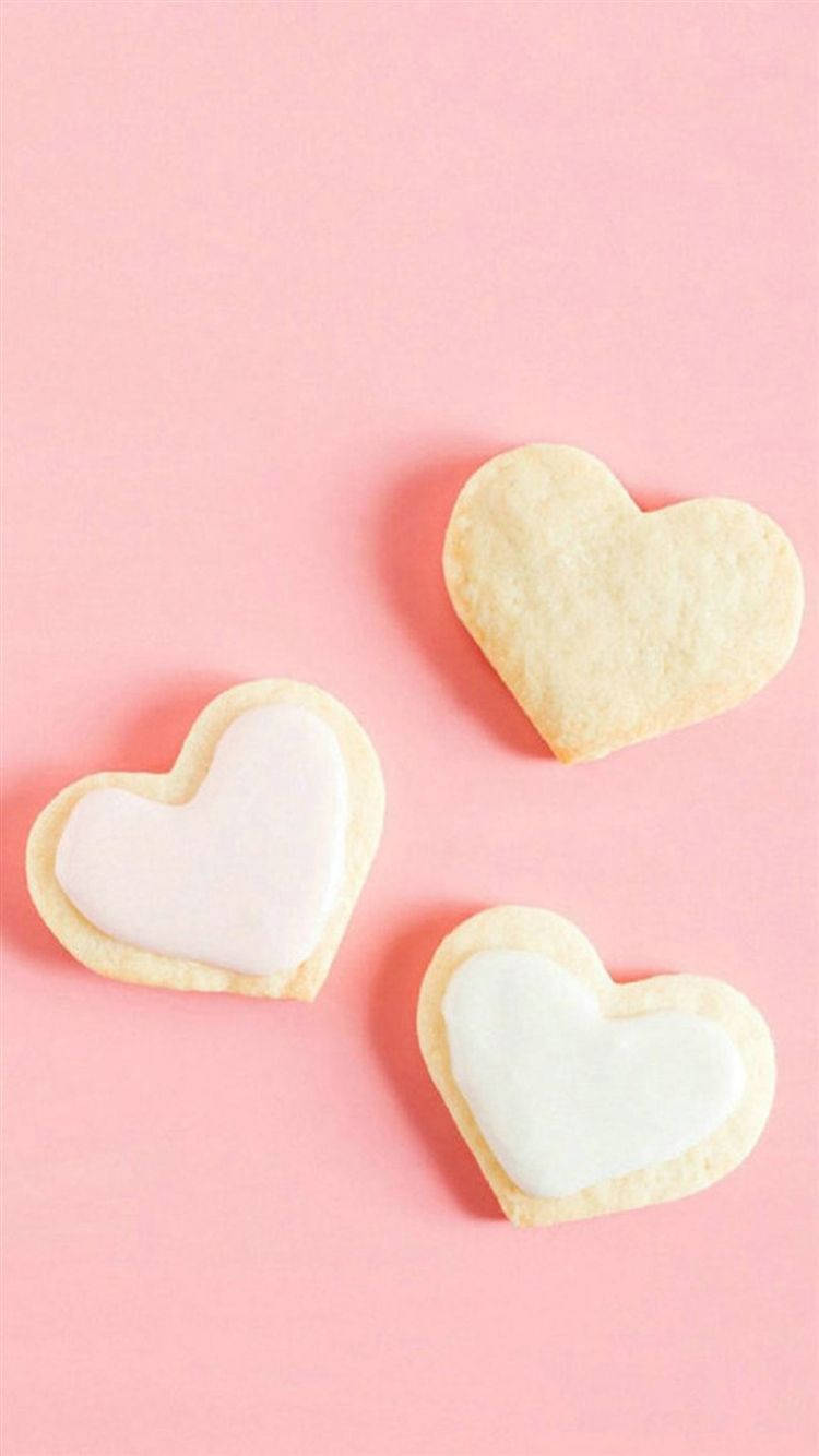 Pink Heart Cookie iPhone, heart-shaped sugar cookies, white icing, HD Phone Wallpaper