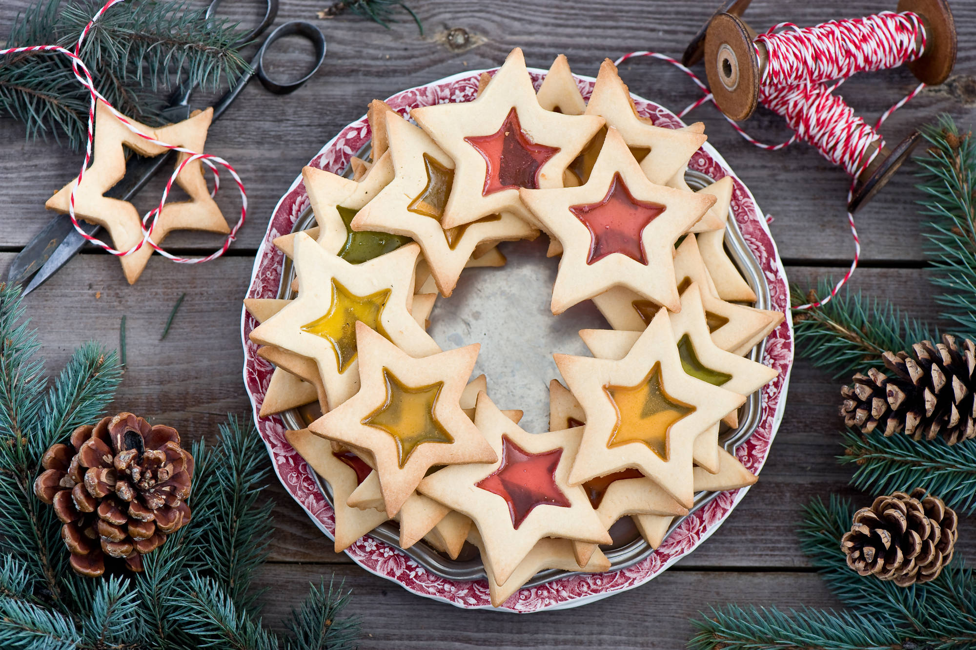 star shaped cookies, Christmas cookies, colorful jam centers, Full HD Desktop Wallpaper
