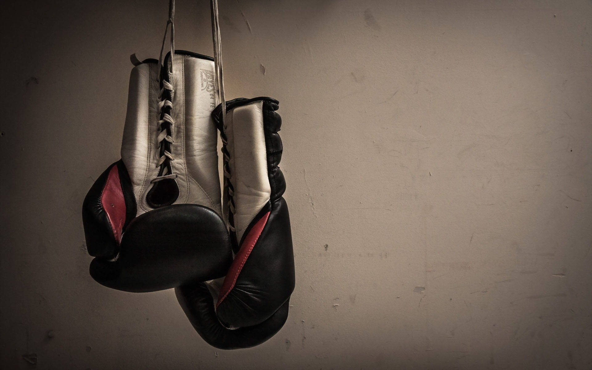 Cool Boxing, black and silver boxing gloves, red accents, Full HD Desktop Wallpaper