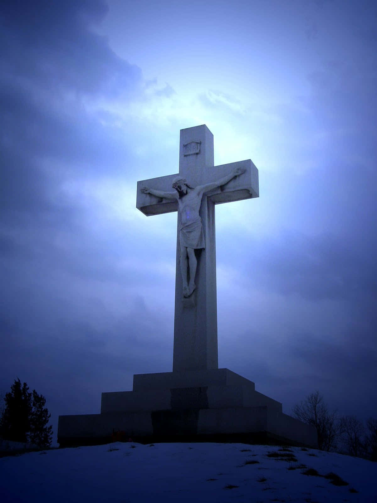 Cool Cross, stone crucifix statue, snow-dusted hill, HD Phone Wallpaper