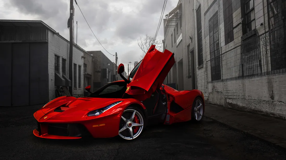 Cool Ferrari Cars