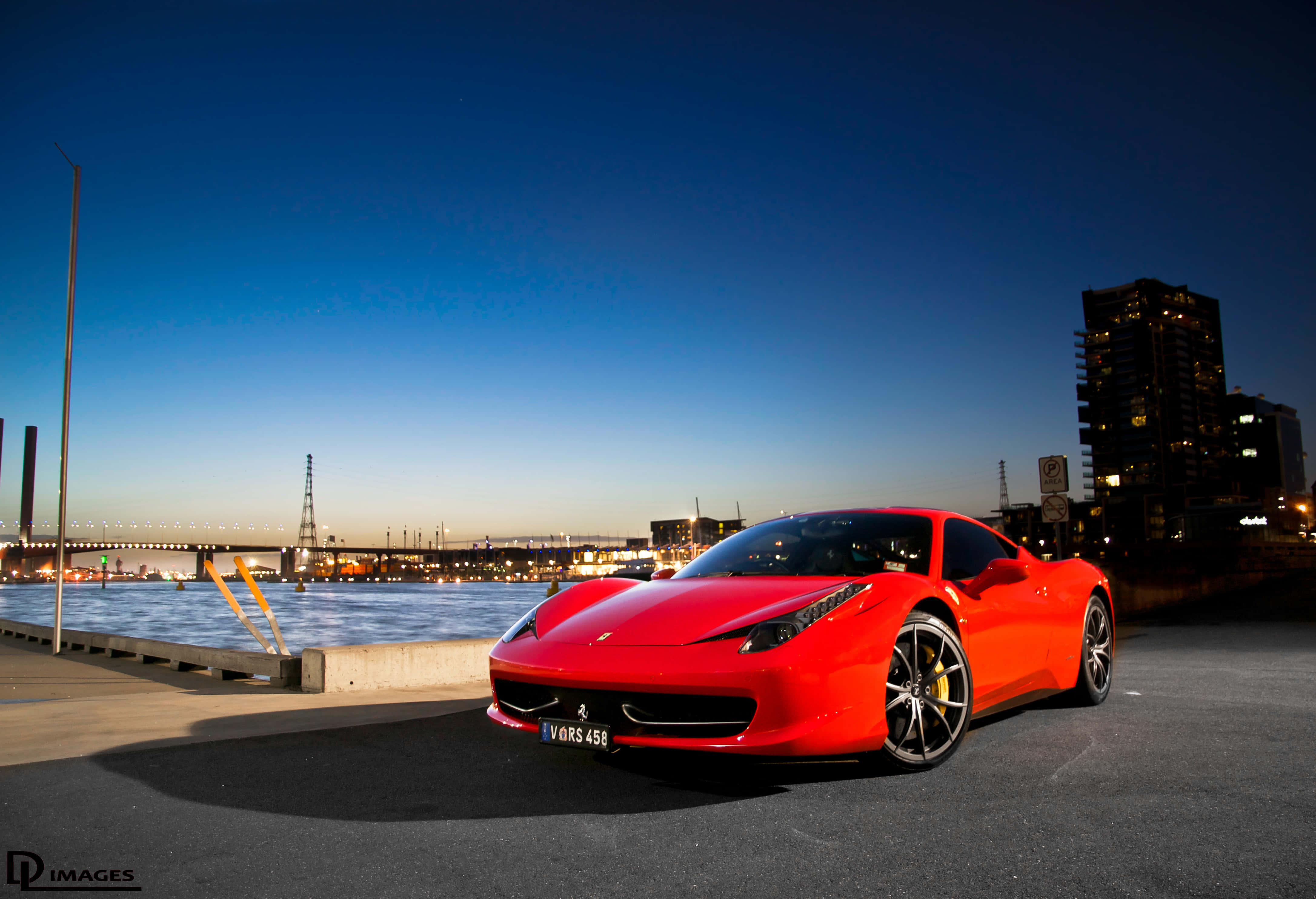 Ferrari 458, vibrant red, dusk, 4K Desktop Wallpaper