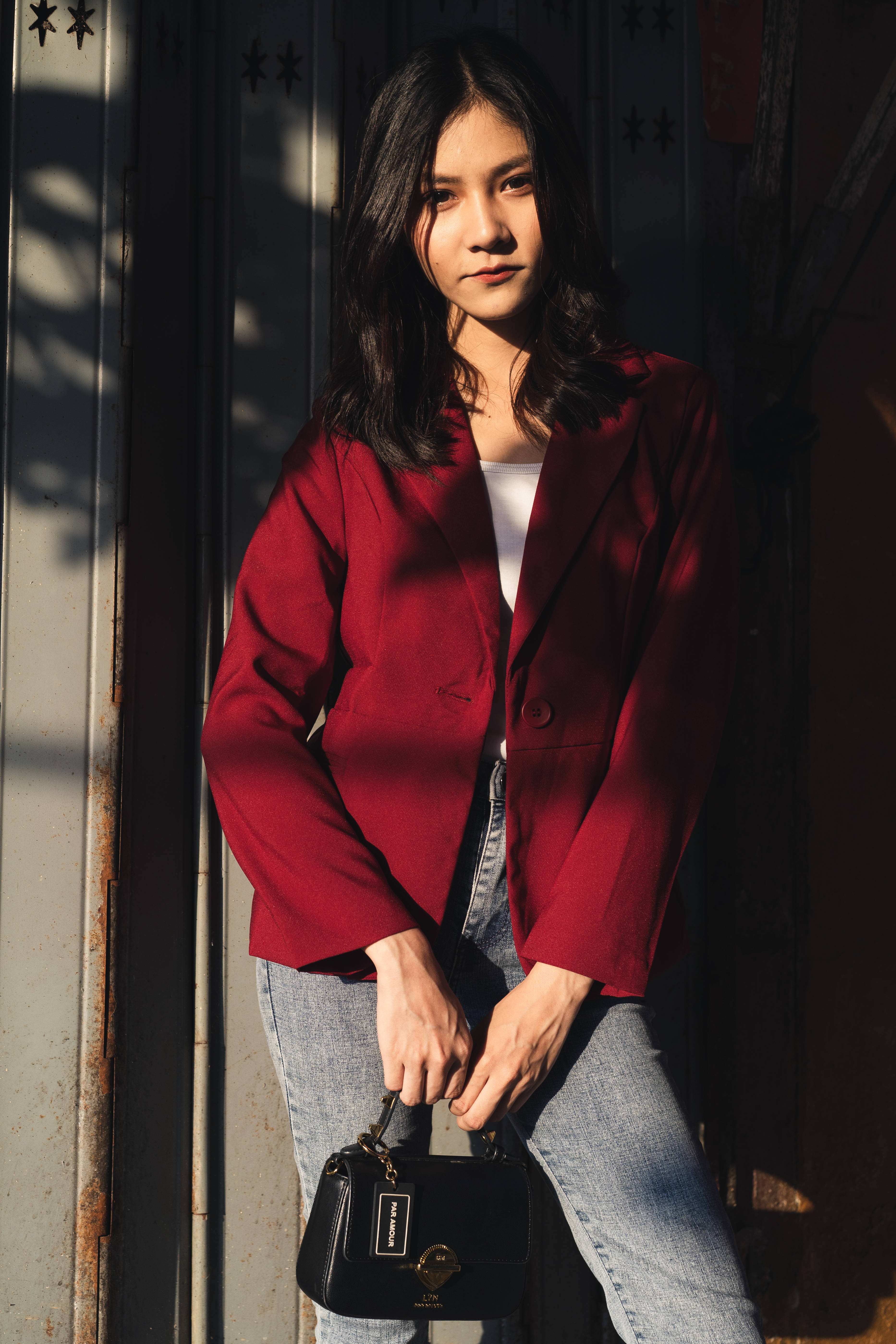 Cool Girl, red blazer, jeans, 5K Phone Wallpaper