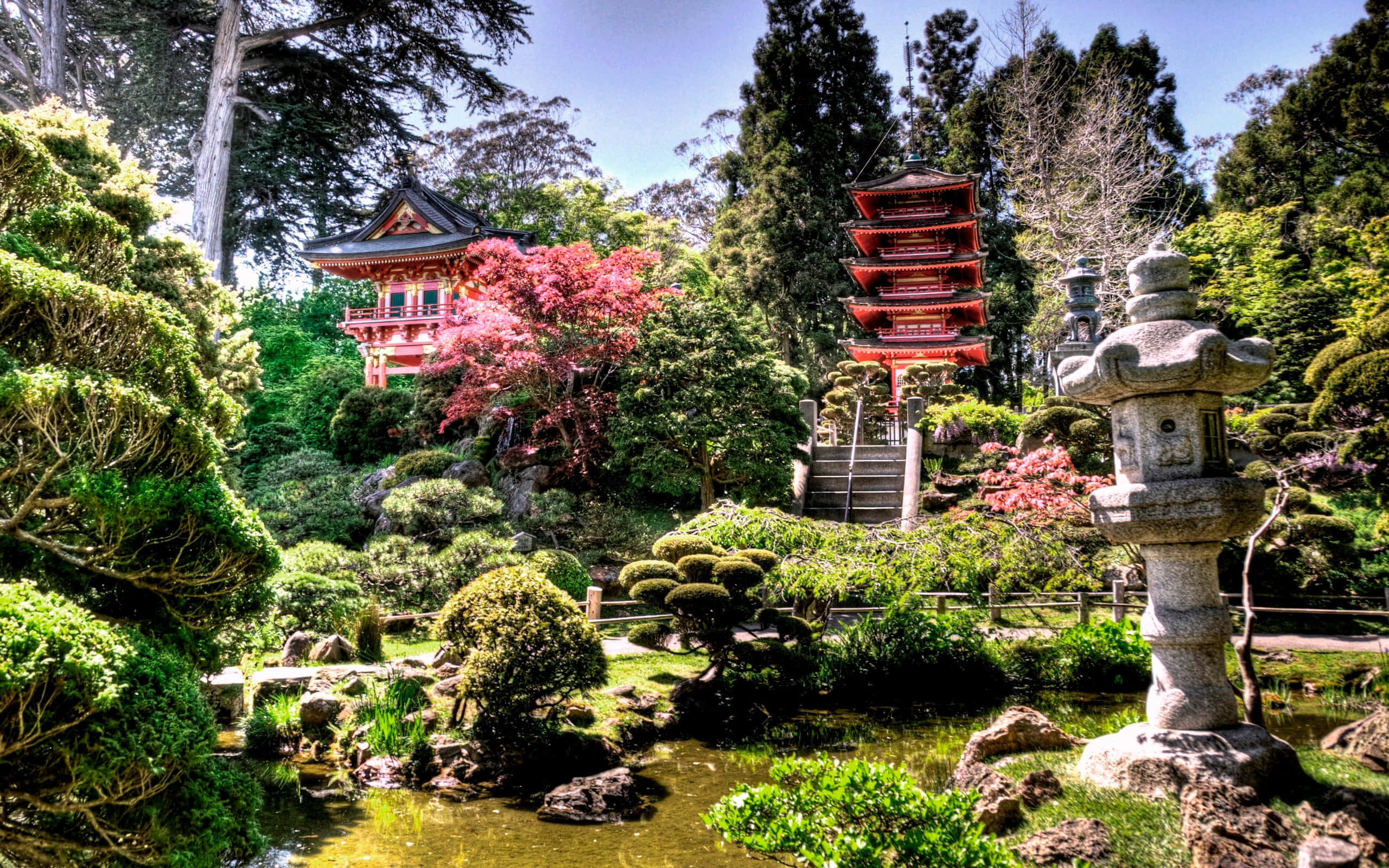 Japanese garden, red pagodas, stone lanterns, 2K Desktop Wallpaper