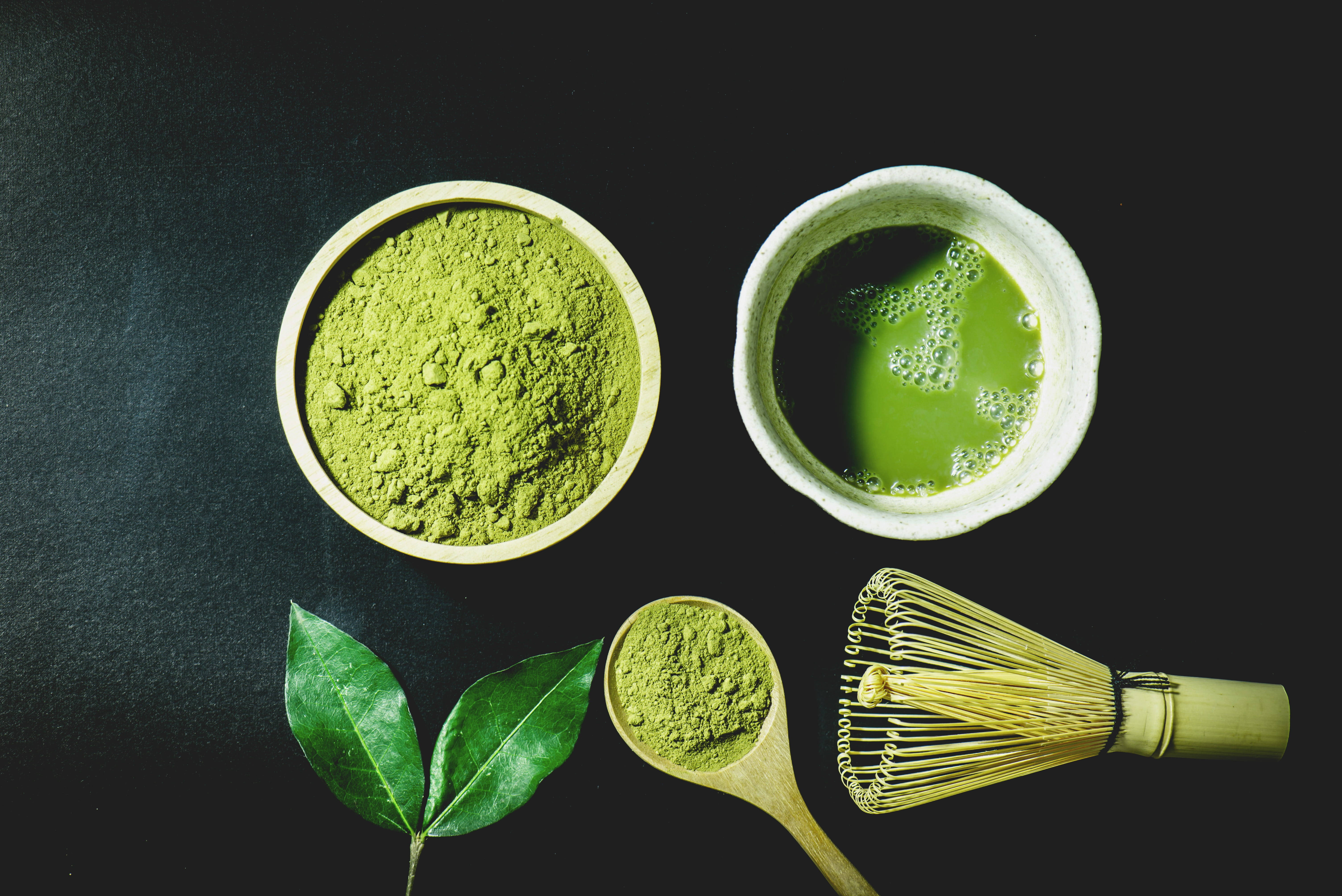 matcha powder, wooden bowl, ceramic cup, 5K Desktop Wallpaper