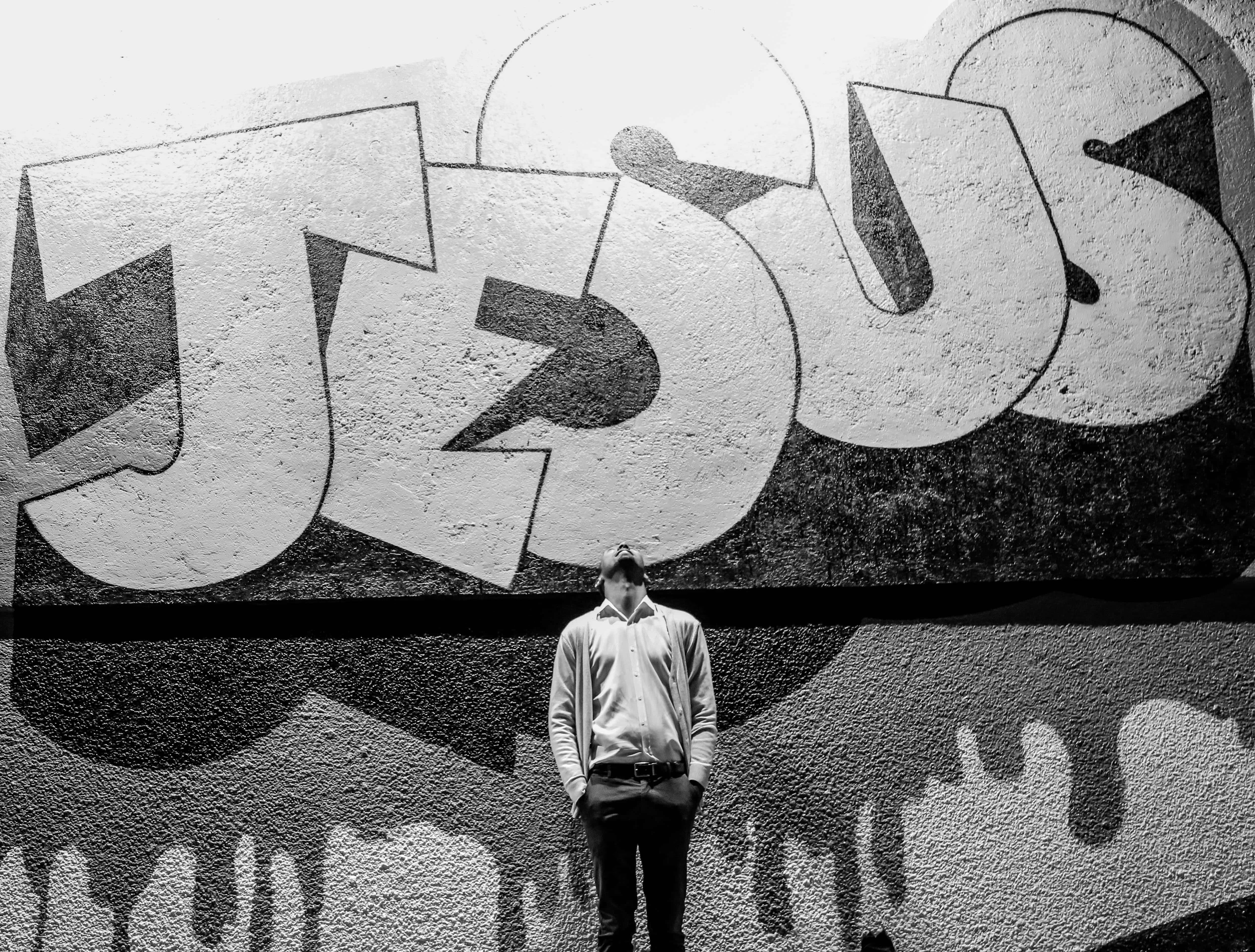 Cool Jesus, JESUS, black and white graffiti mural, 4K Desktop Wallpaper