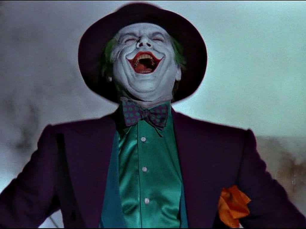 Joker, purple suit, green shirt, SD Desktop Wallpaper