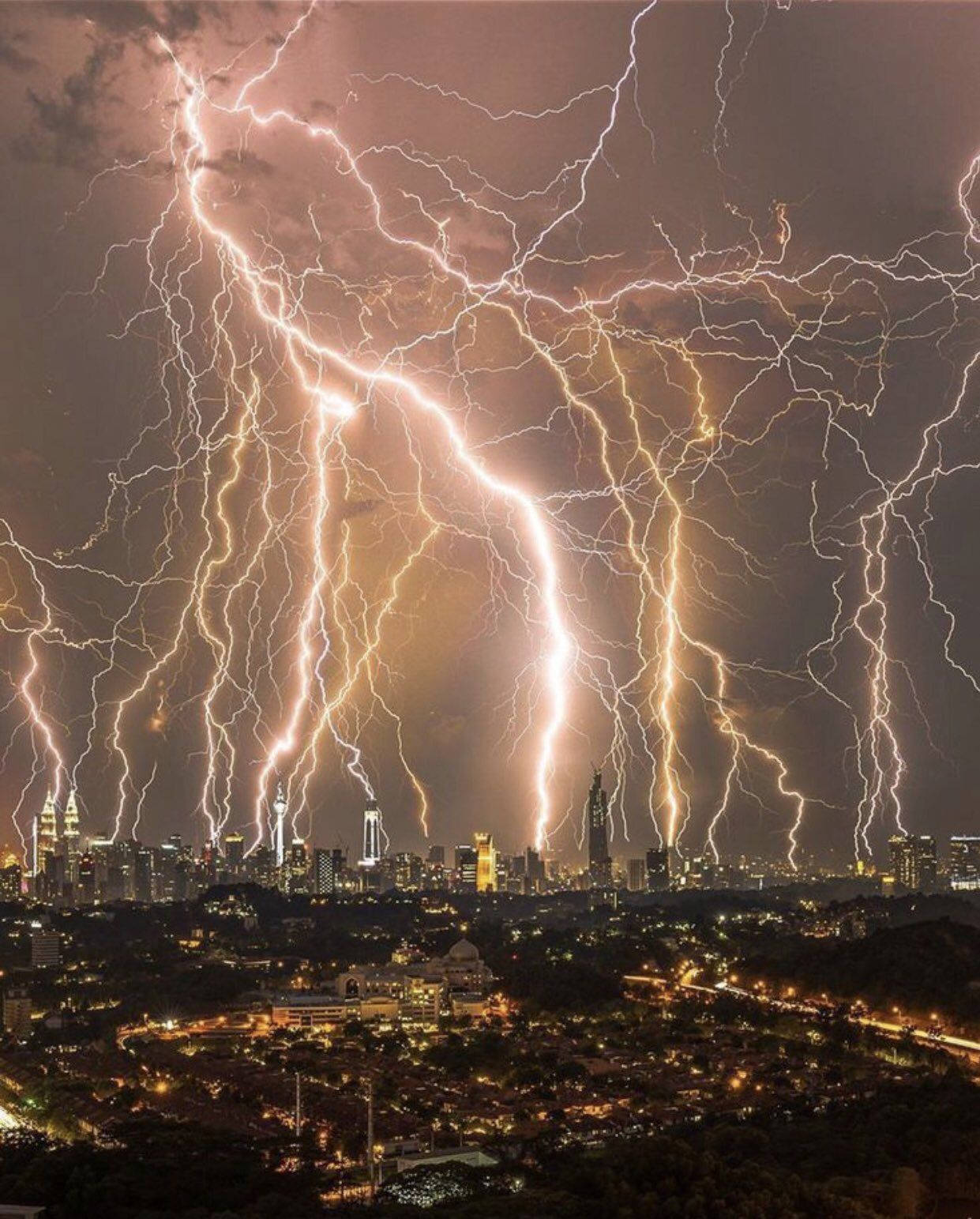 Aesthetic Yellow Lightning City View, massive lightning bolts, stormy night sky, HD Phone Wallpaper