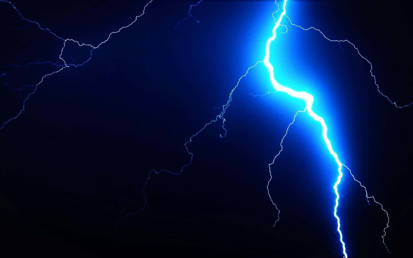 Cool Lightning, blue lightning bolt, pitch black sky, HD Desktop Wallpaper
