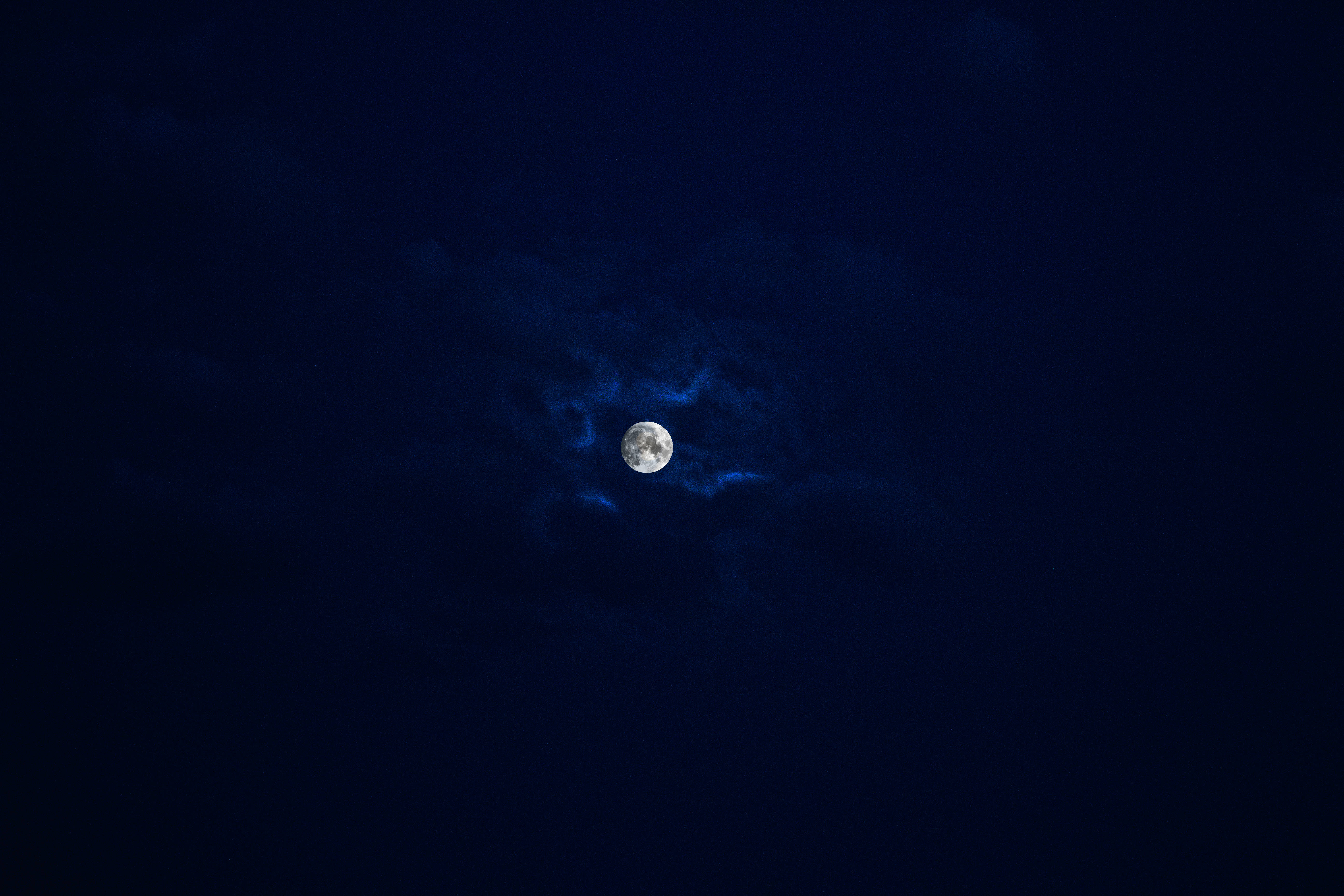 full moon, wispy clouds, deep indigo night sky, 5K Desktop Wallpaper