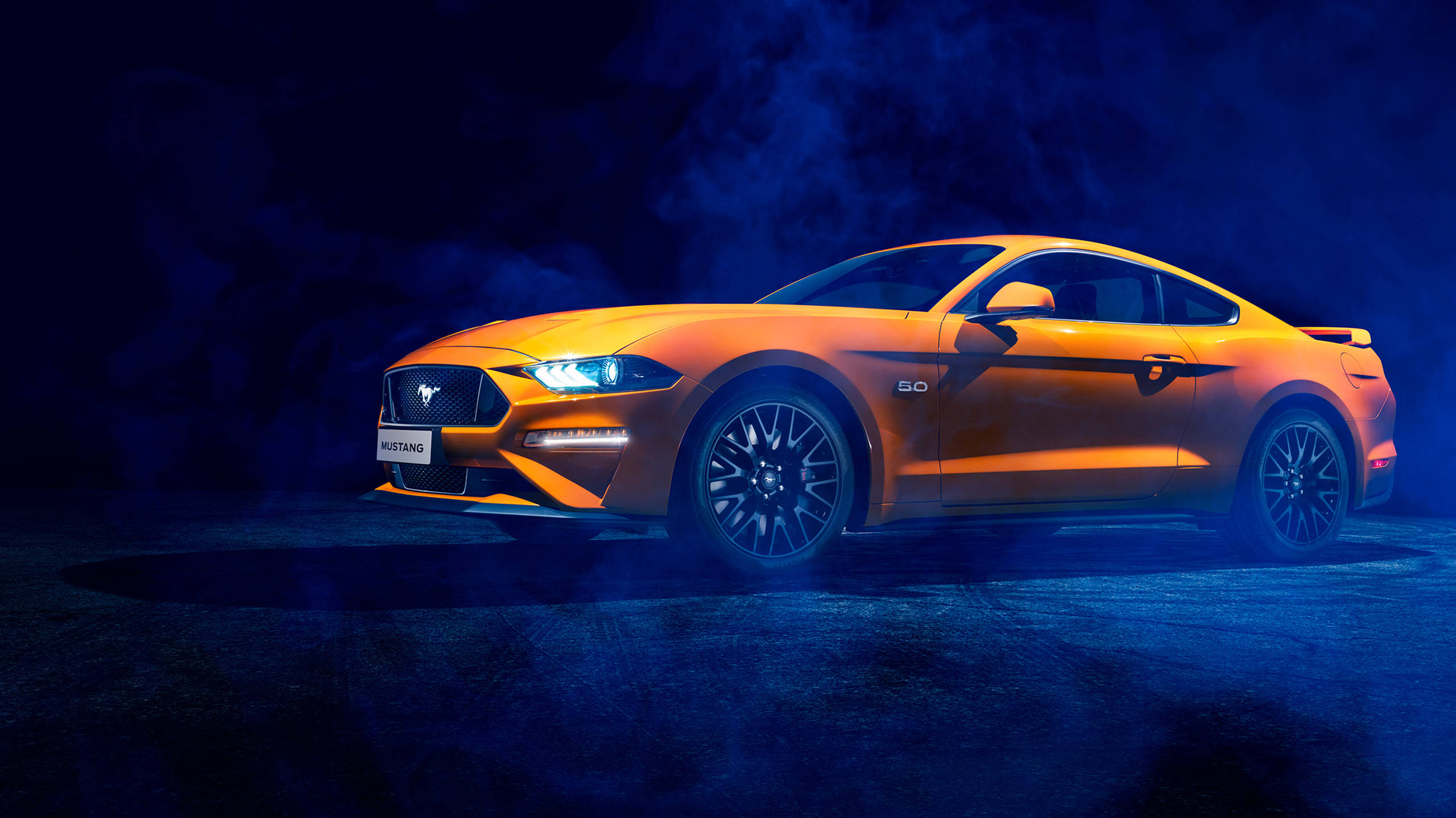 Cool Mustang, blue smoke, vibrant orange Mustang, 2K Desktop Wallpaper