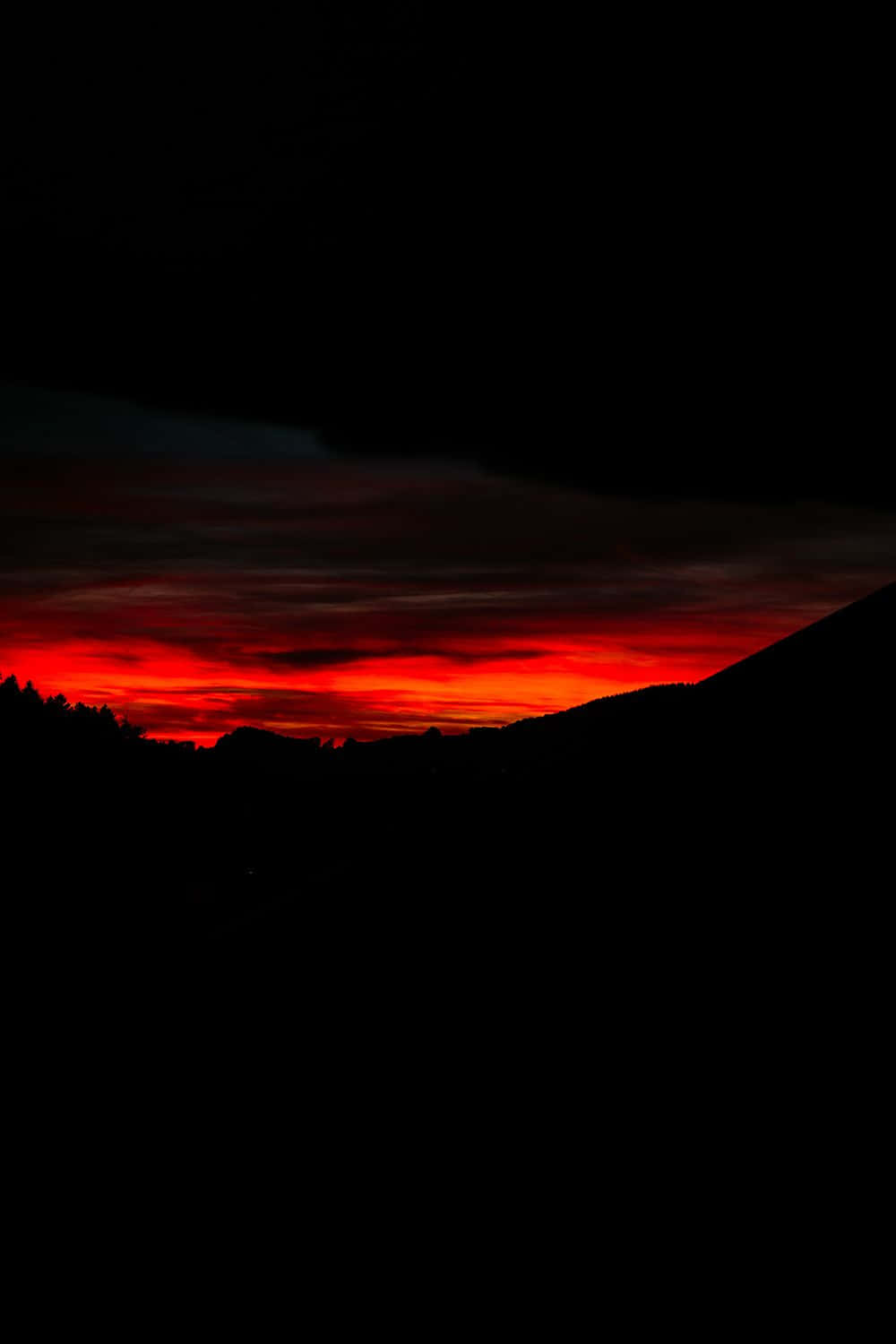 Black And Red Aesthetic, Mountain Sunset, Fiery reds, HD Phone Wallpaper