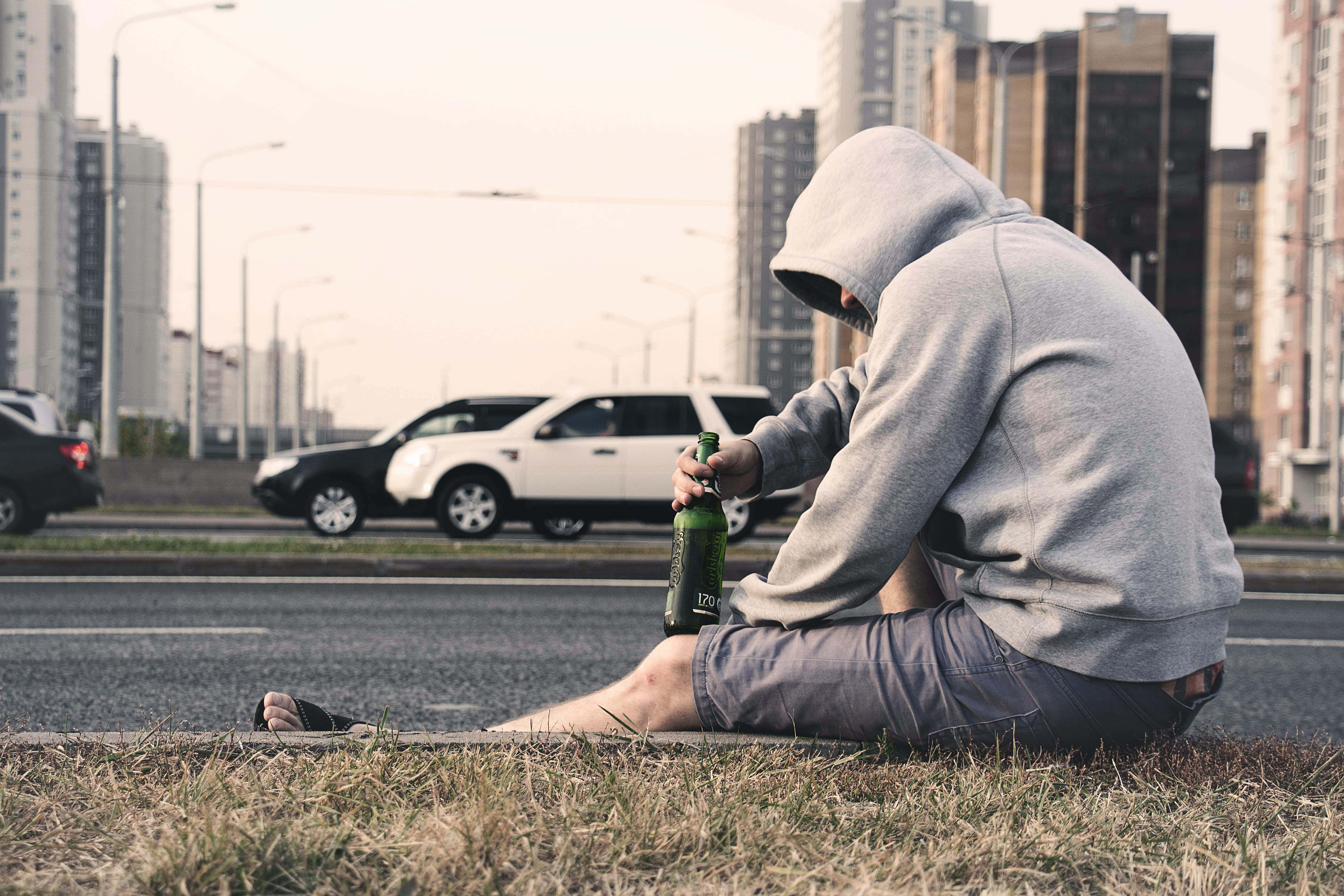 cool sad boy, grey hoodie, roadside curb, 4K Desktop Wallpaper