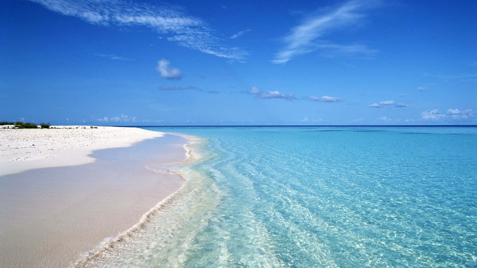 Cool Summer, white sand beach, turquoise waters, Full HD Desktop Wallpaper