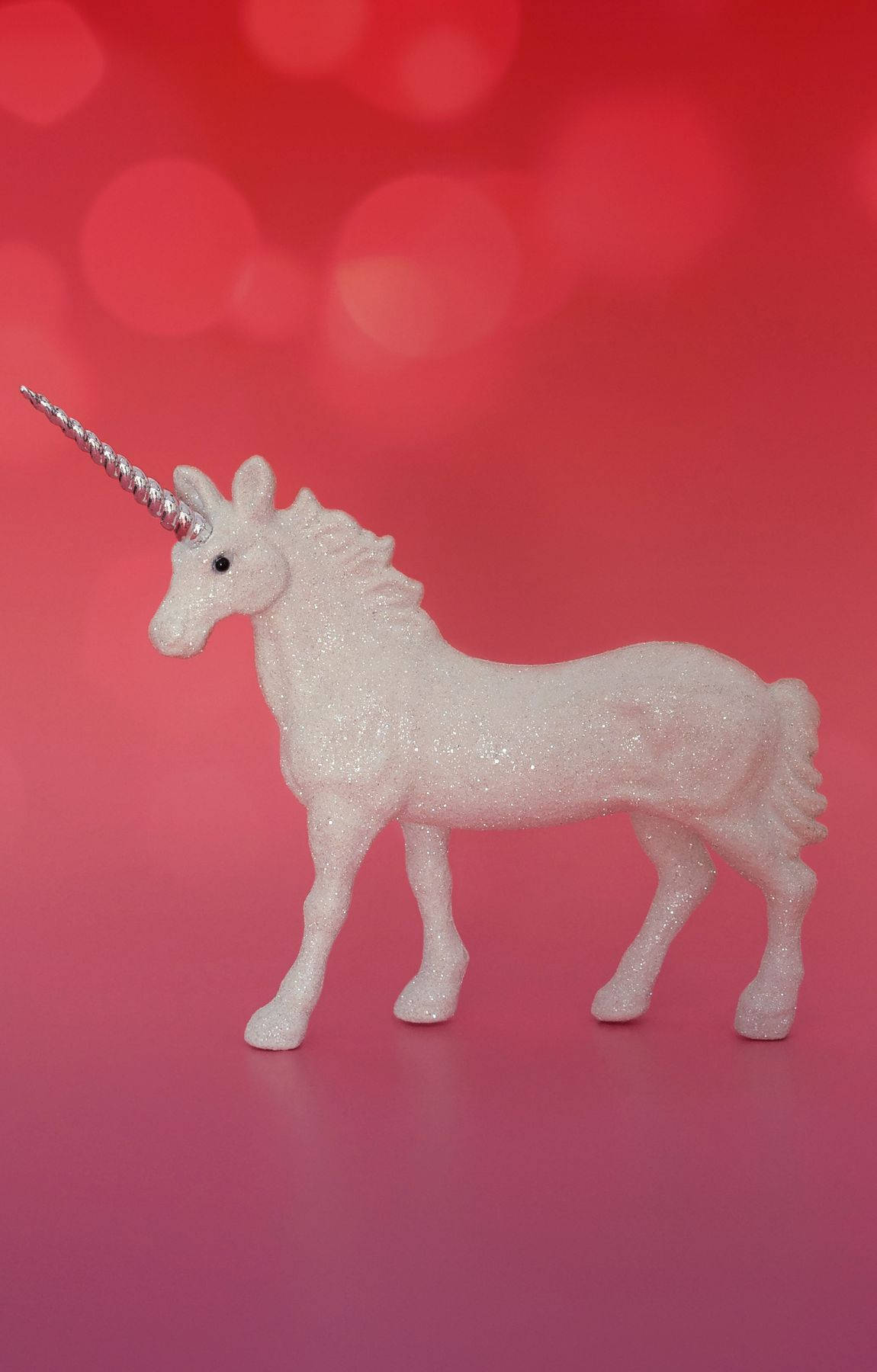Cool Unicorn, glittering white unicorn figurine, silver horn, HD Phone Wallpaper