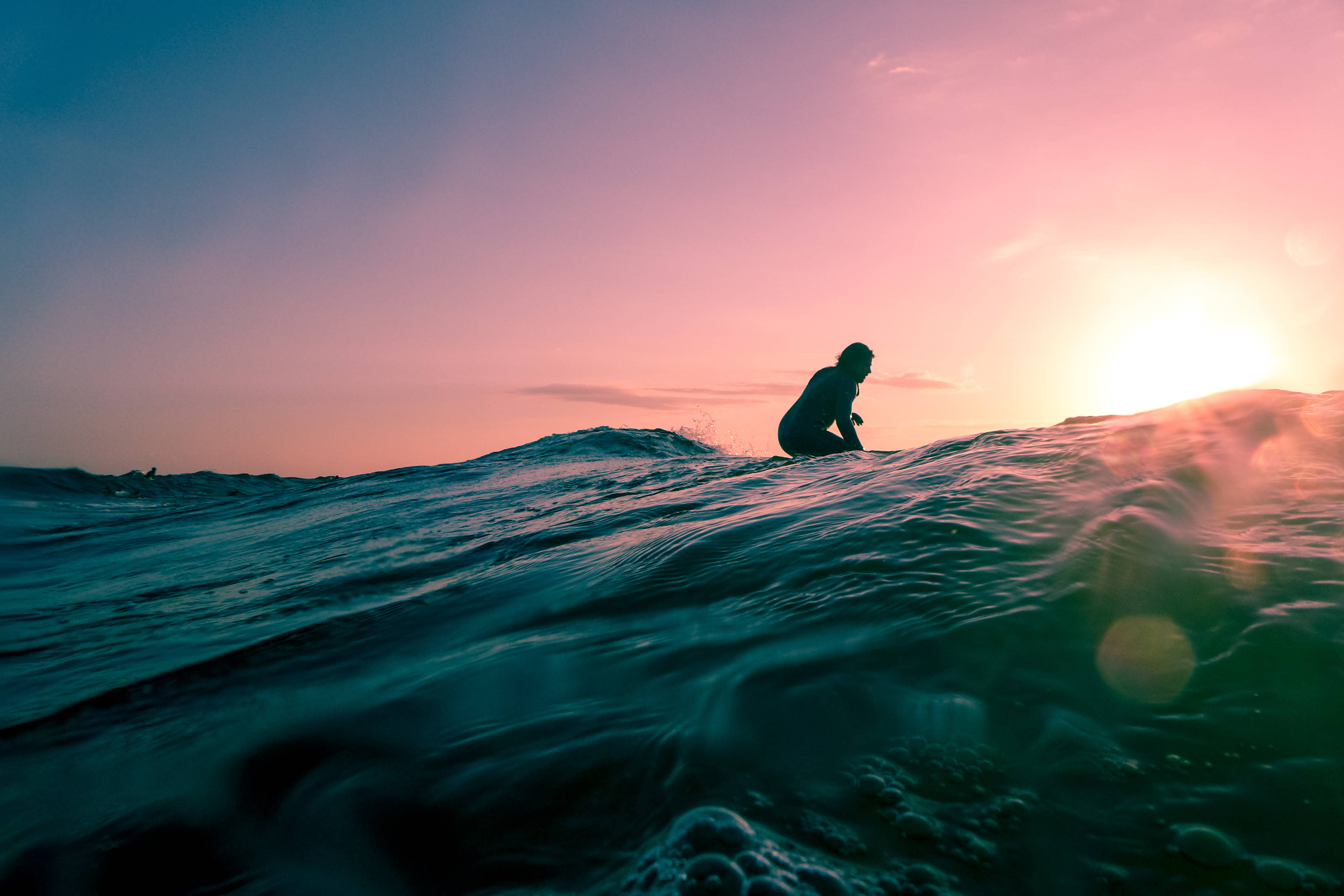 man surfing, cool water, sunset, 2K Desktop Wallpaper