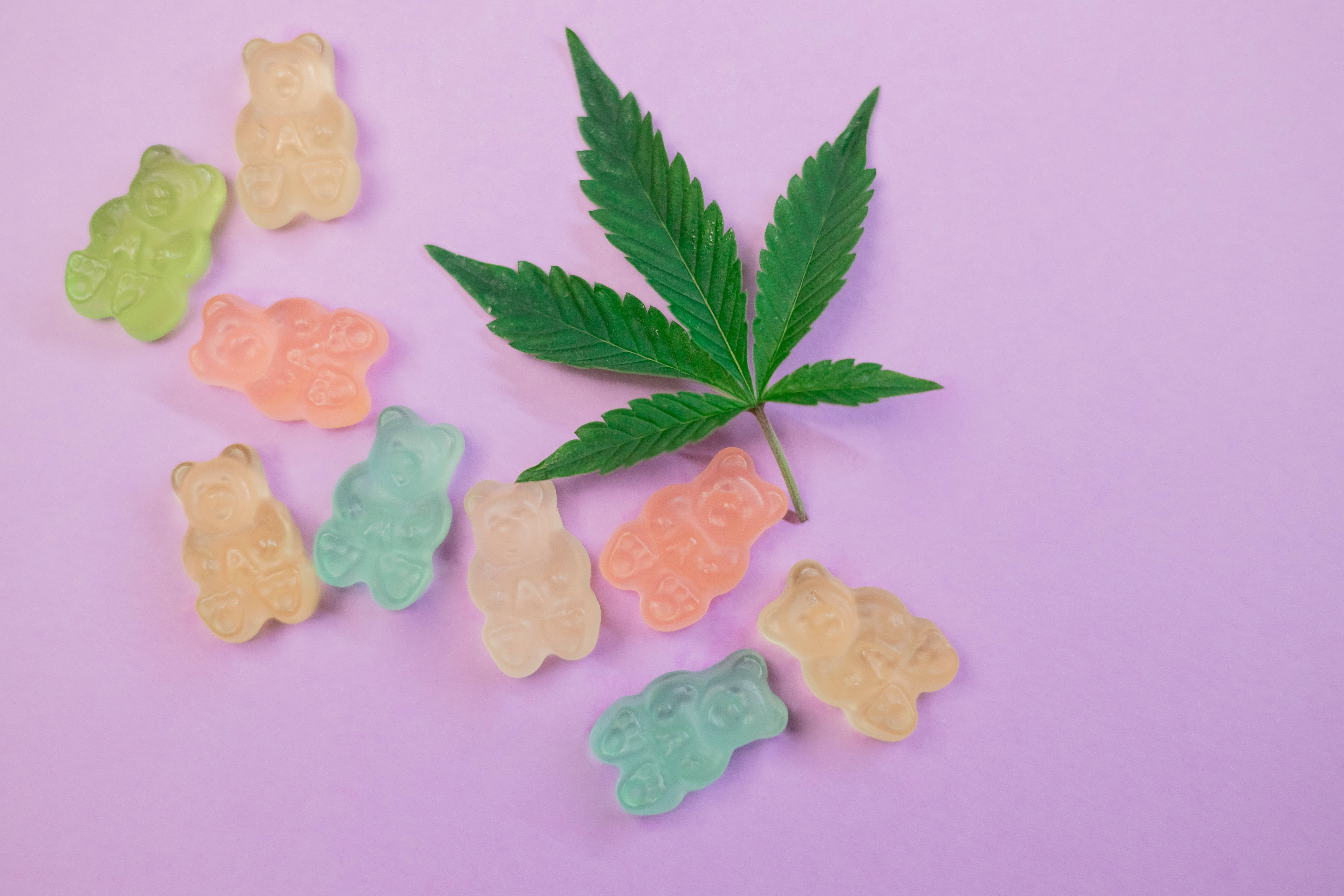 Cool Weed, pastel gummy bears, cannabis leaf, 5K Desktop Wallpaper