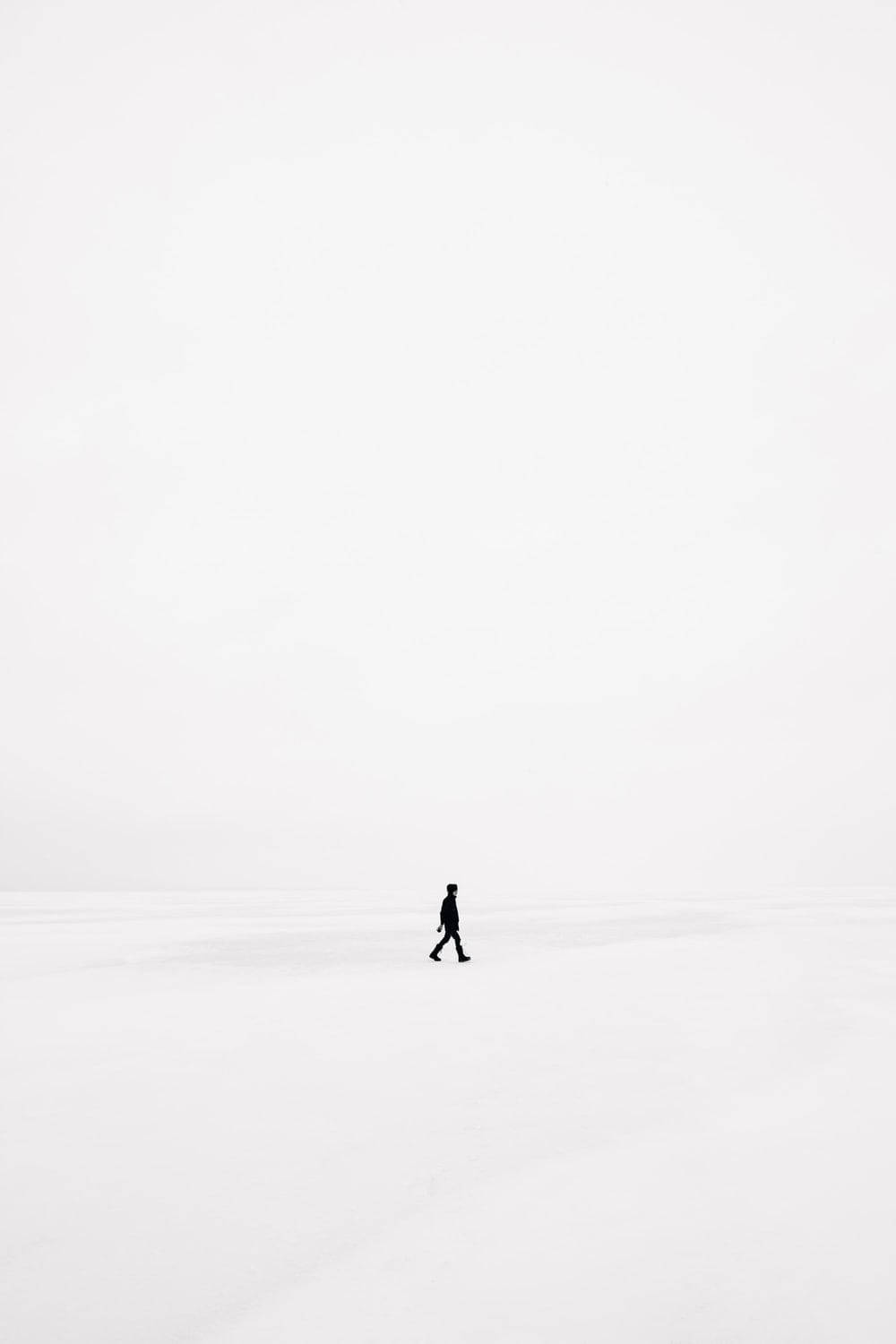 Cool White, snowy plain, vast pale sky, HD Phone Wallpaper