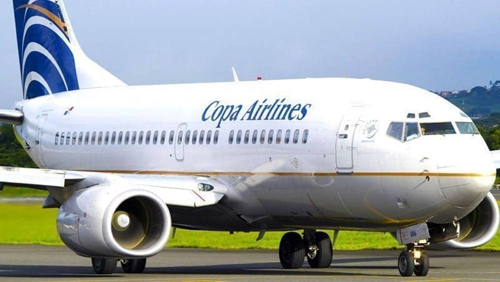 Copa Airlines, passenger jet, runway, SD Desktop Wallpaper